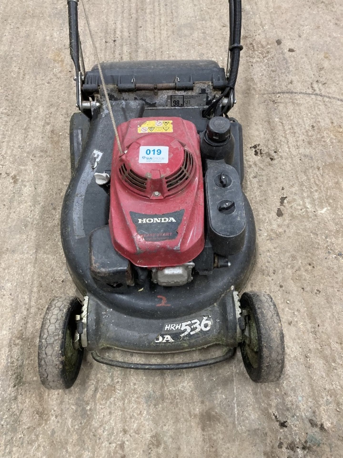 Honda HRH536 OXE Rotary Lawn Mower with Roller - Image 2 of 6