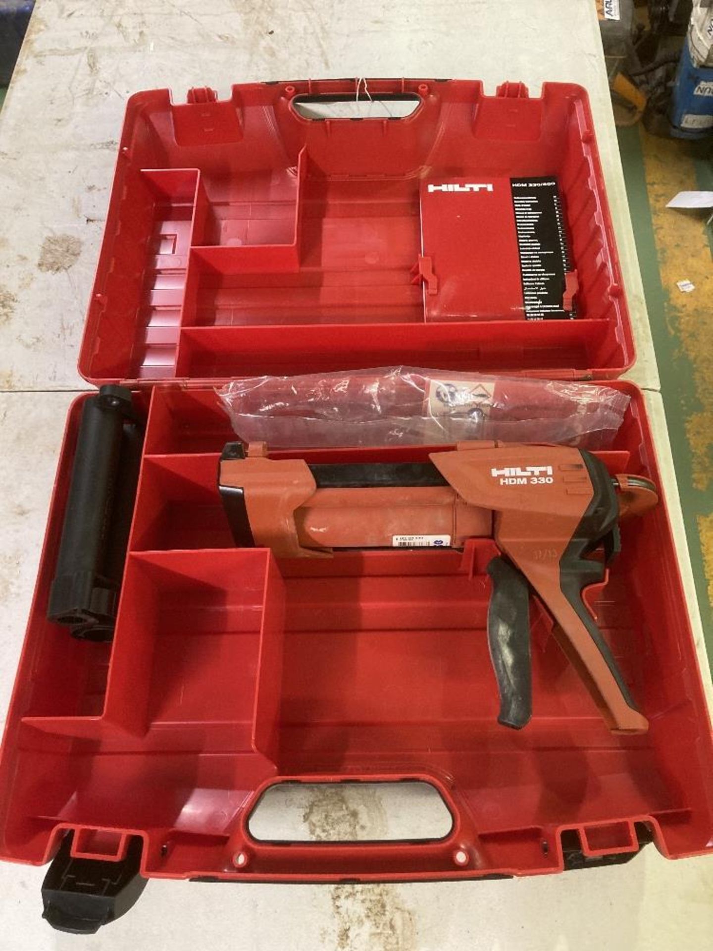 Hilti HDM 330 Insulating Sealant Dispenser