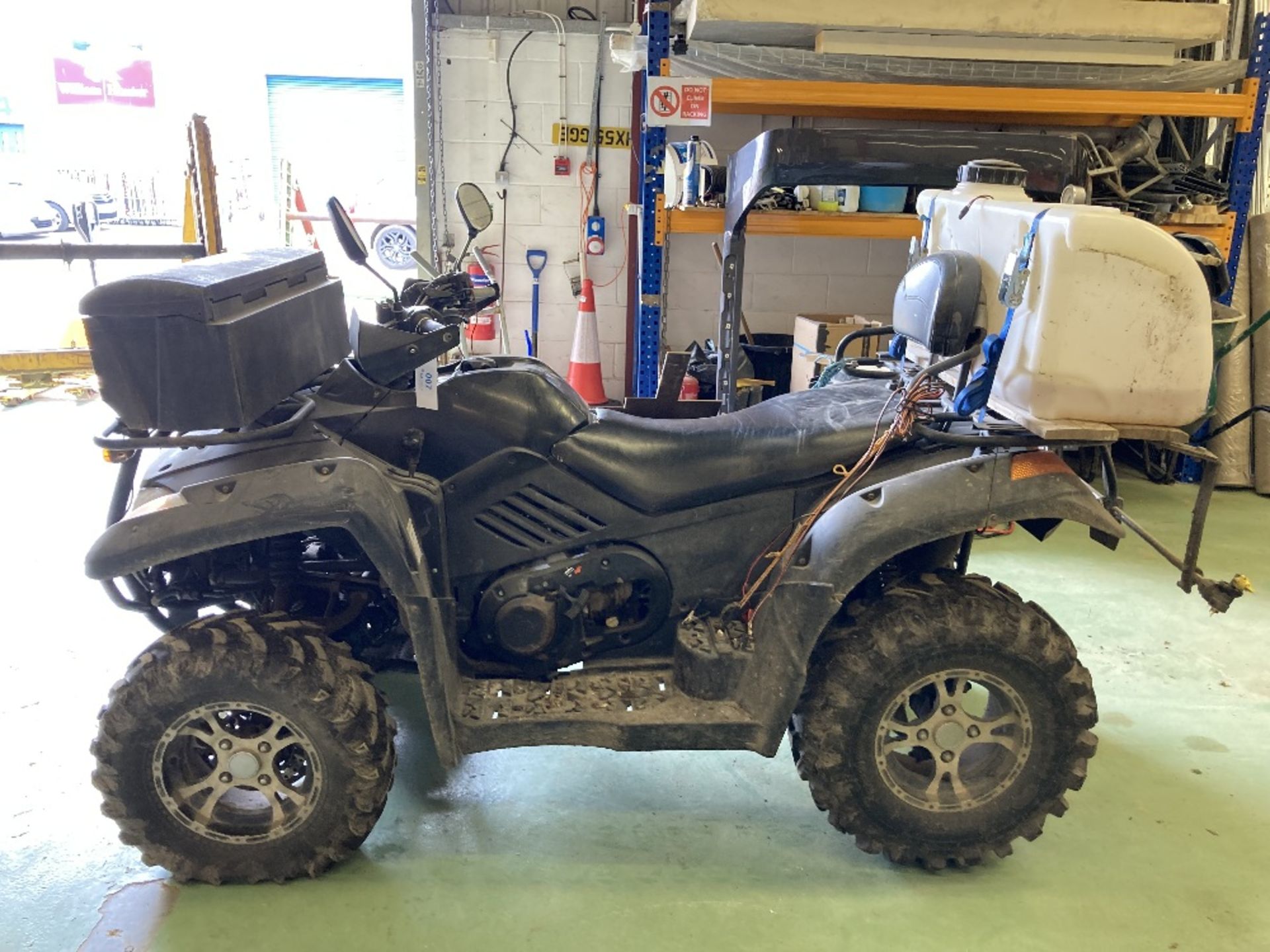 Quadzilla Automatic Quadbike with mounted Enduraspray 90L Spot Sprayer - Image 4 of 10