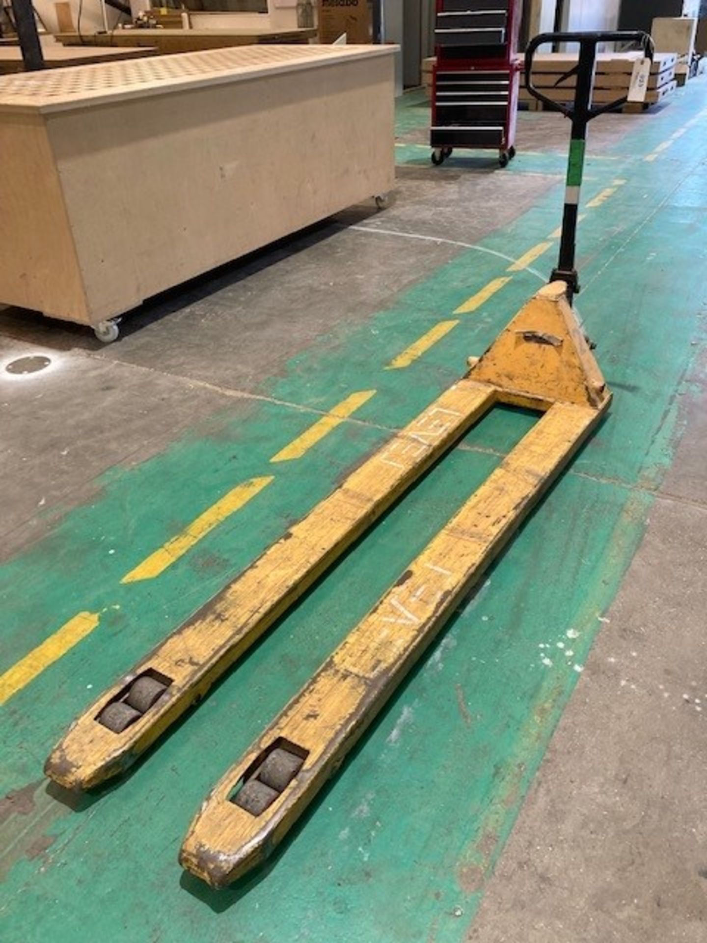 Long Fork Pallet Truck - Image 2 of 3