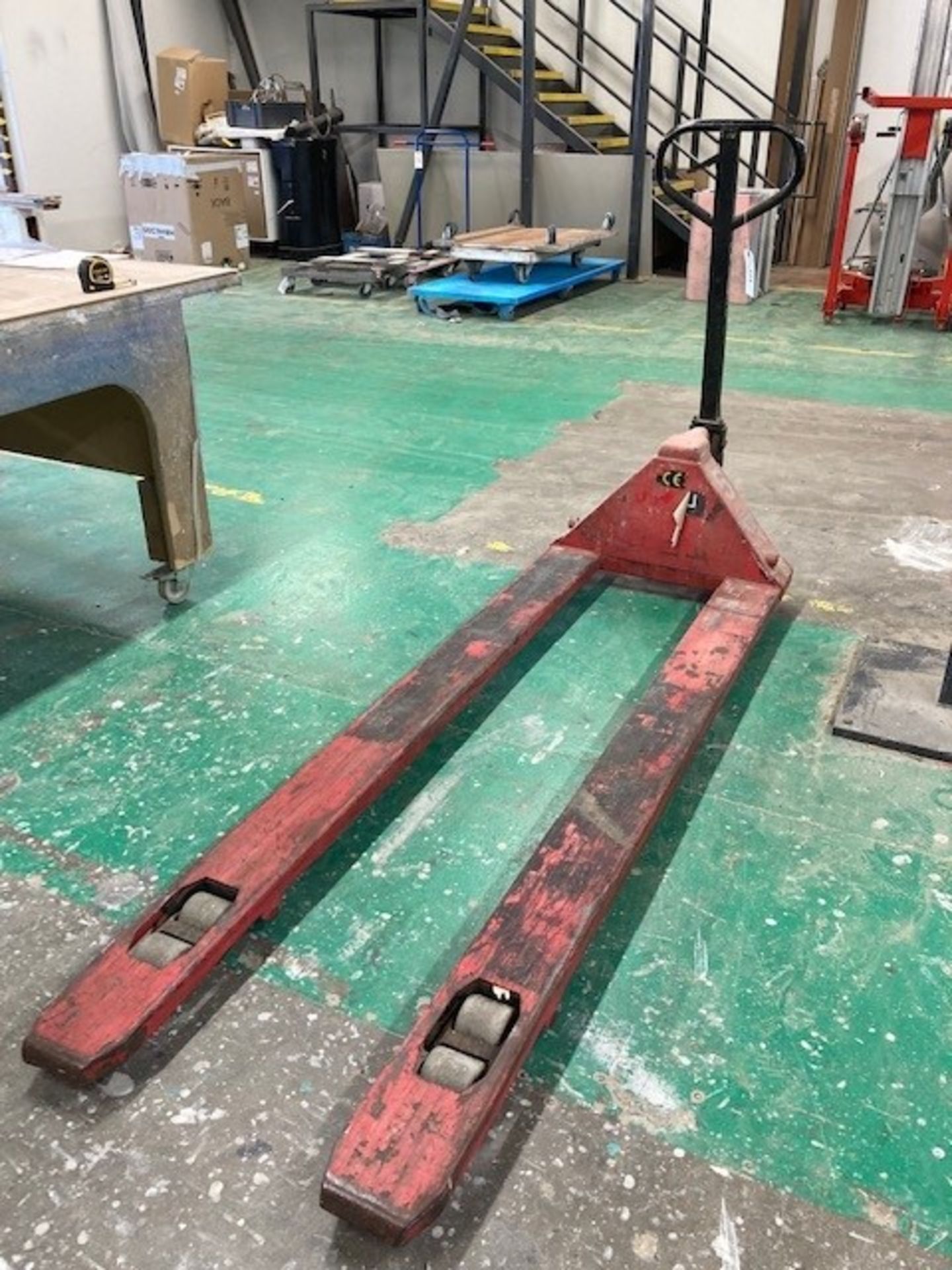 Long Fork Pallet Truck