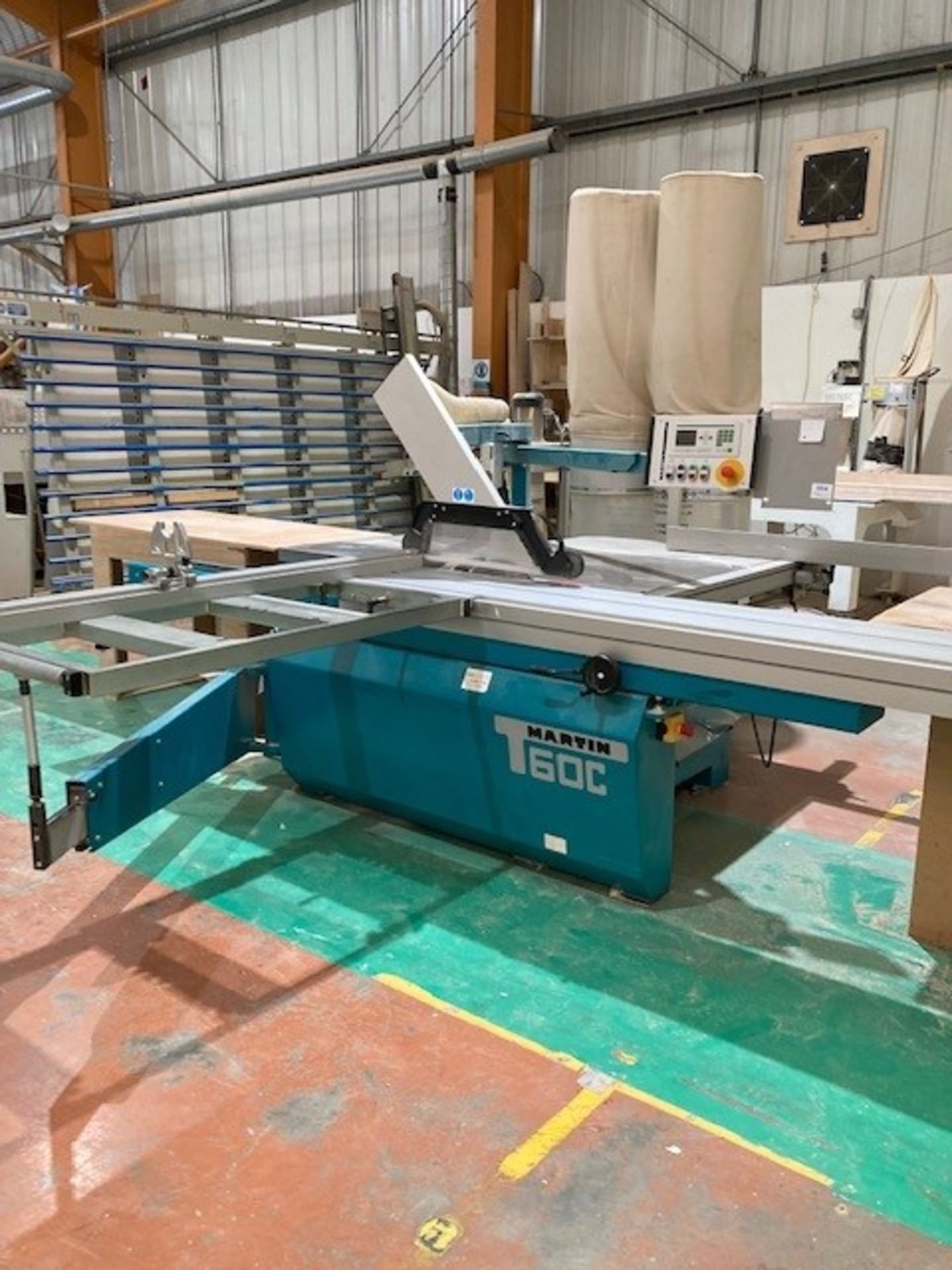 Martin T60C Panel saw (2016) with Startrite MDE-HCT Two-Bag Dust Extractor - Image 2 of 10