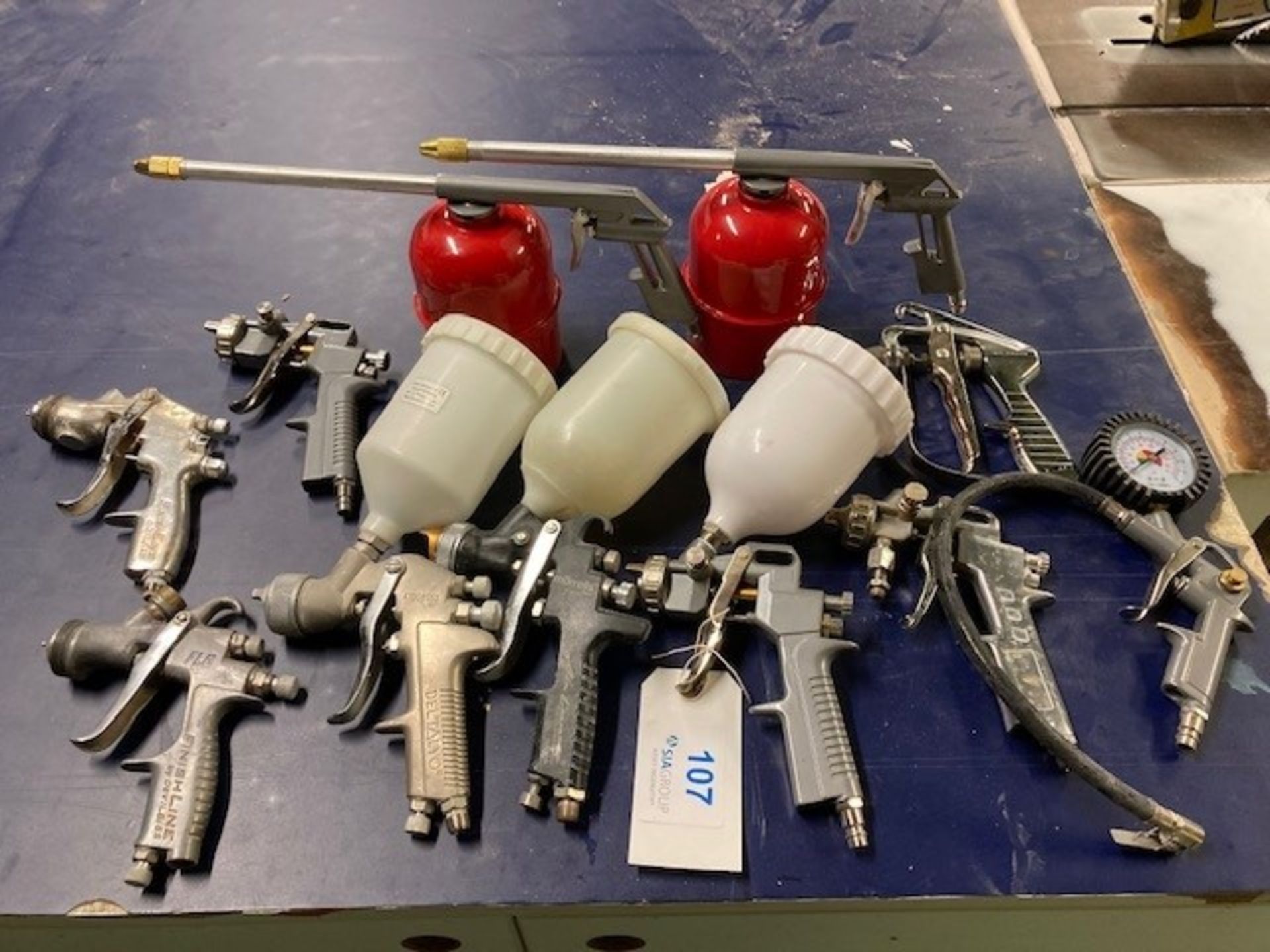 (11) Spray Guns & (6) Hoppers