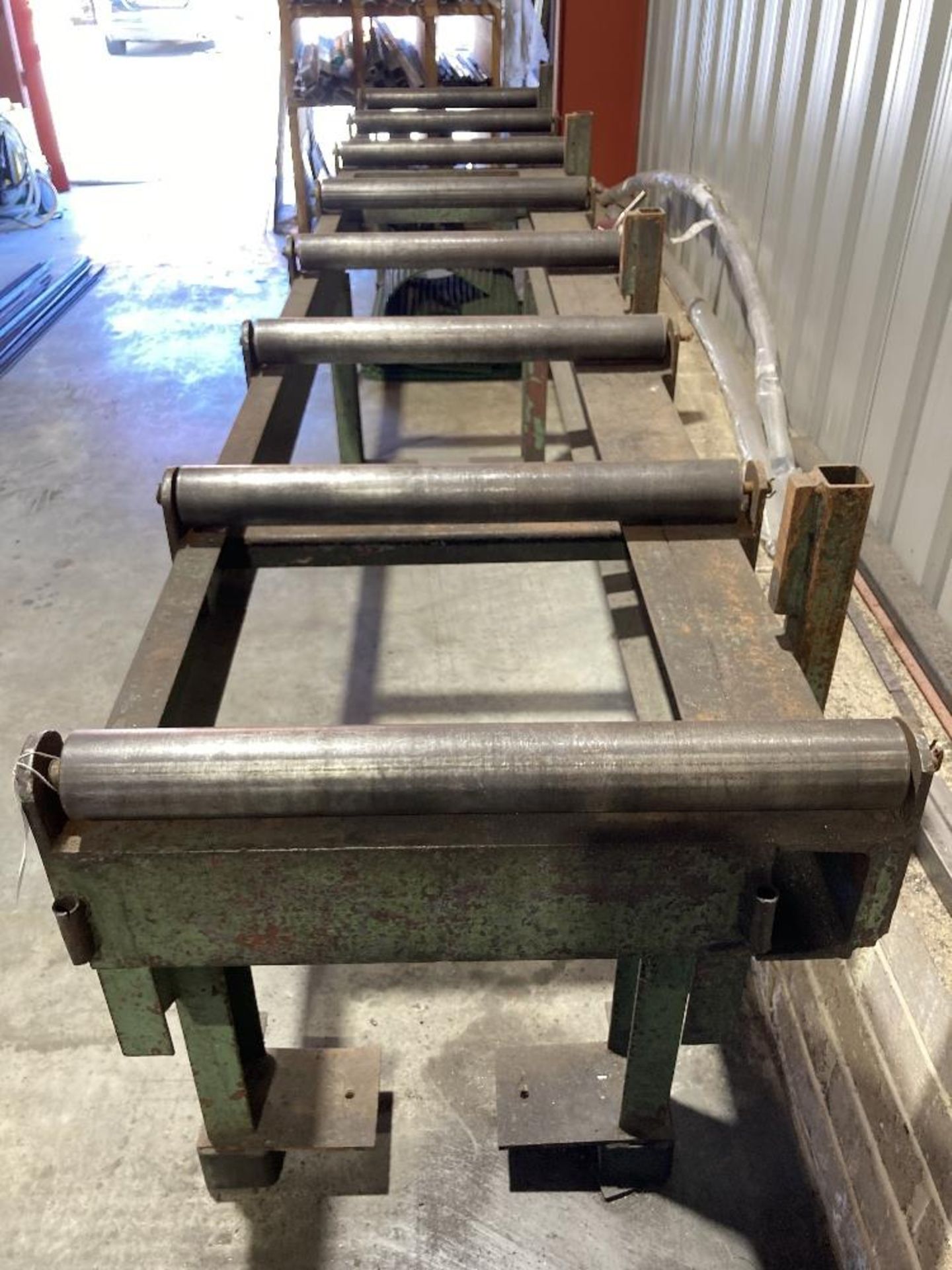 Heavy duty steel roller conveyor - Image 2 of 4