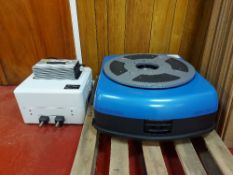 Shenzhen Wellwit Robotics W500QR latent jacking mobile robot with charging dock