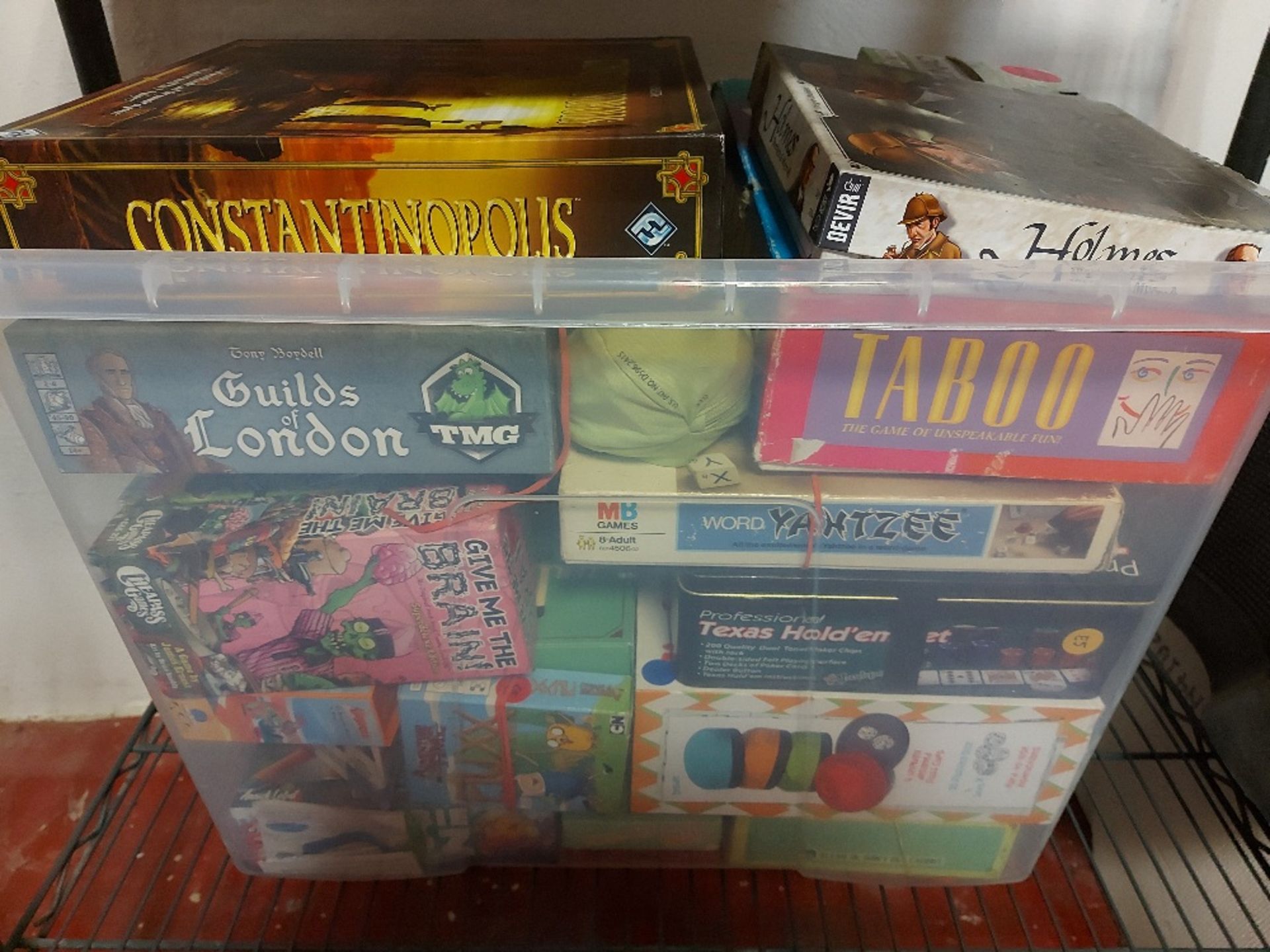 Contents of shelf to include quantity of board games - Image 5 of 7