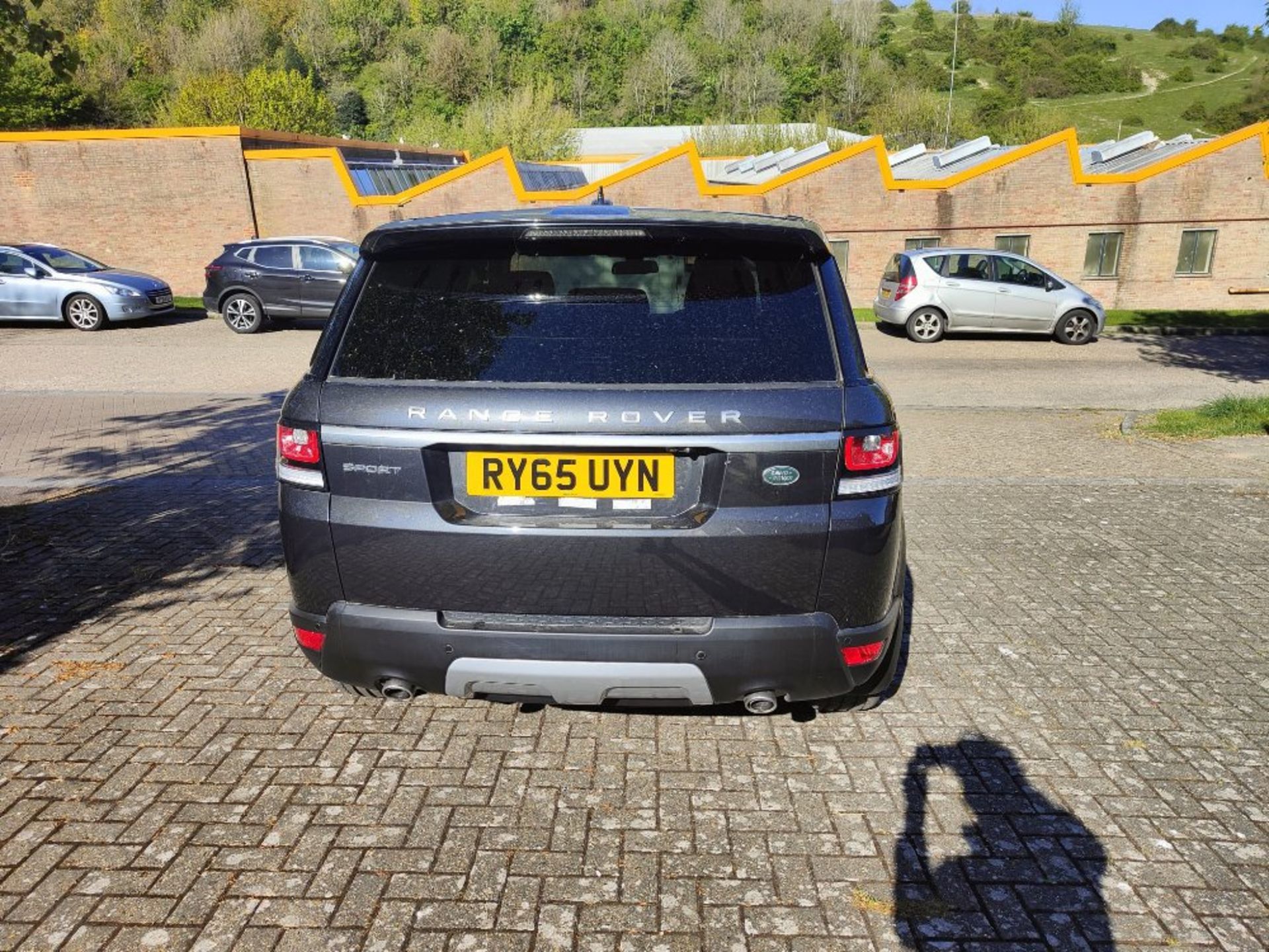 Range Rover Sport 3.0 SDV6 HSE Automatic - Image 4 of 18