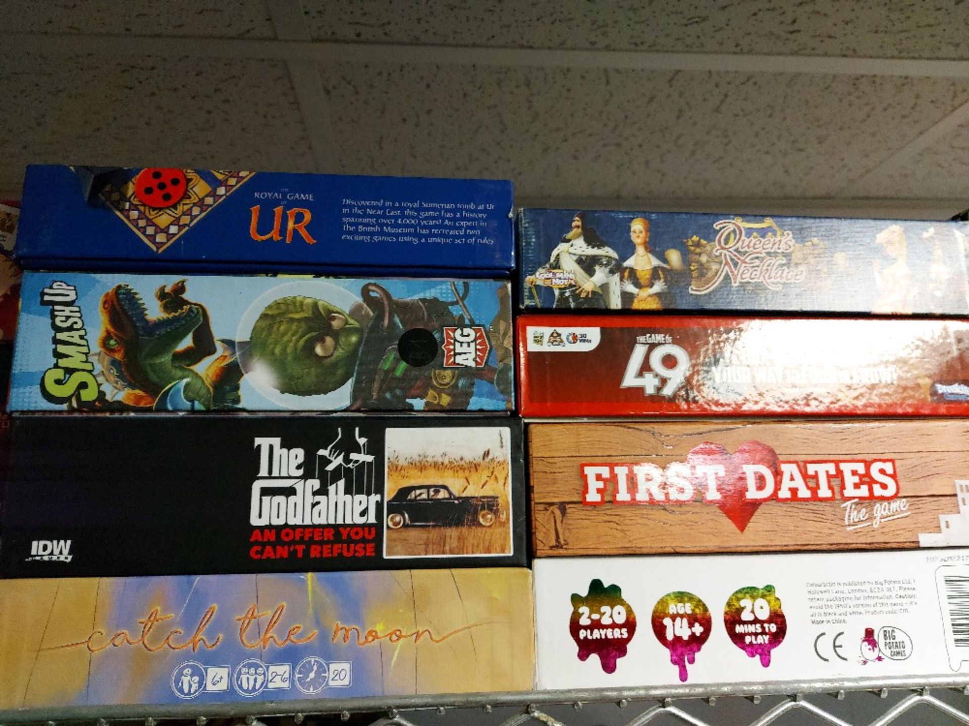 Contents of shelf to include quantity of board games - Image 3 of 5