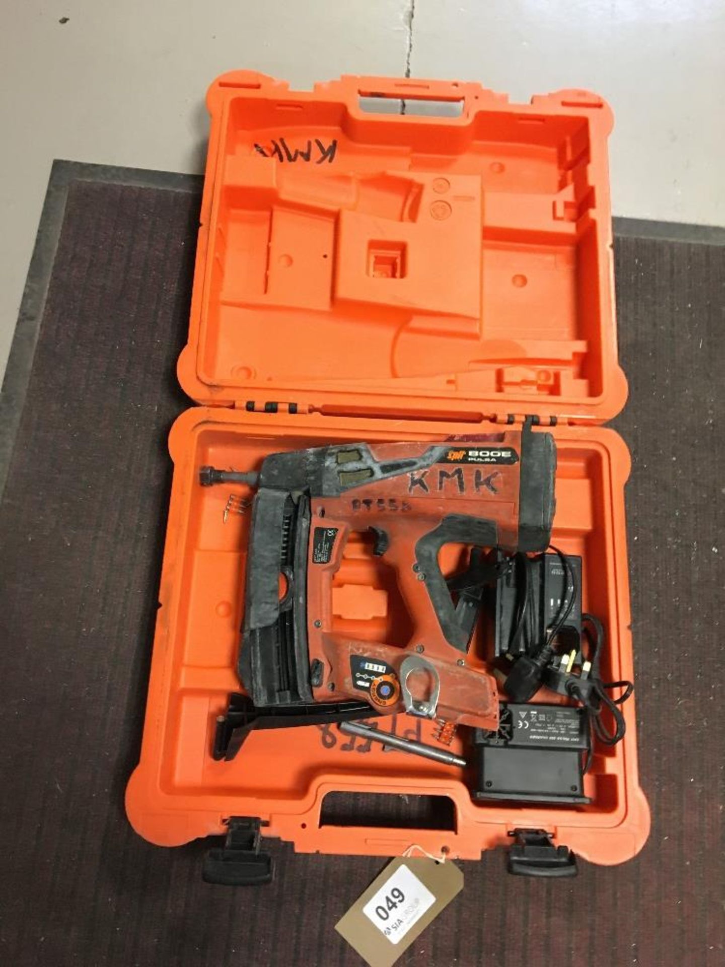 PULSA 800E Cordless Gas Nailer - Image 2 of 5