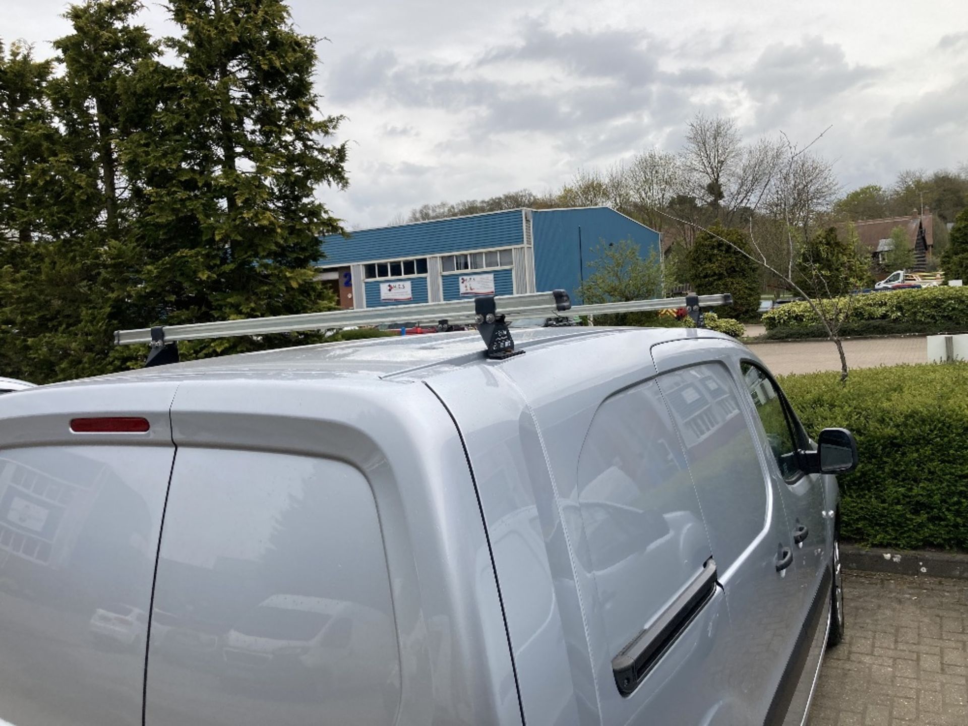 Citroen Berlingo Diesel 725 Compact Van With Rhino Roof rack - Image 10 of 21