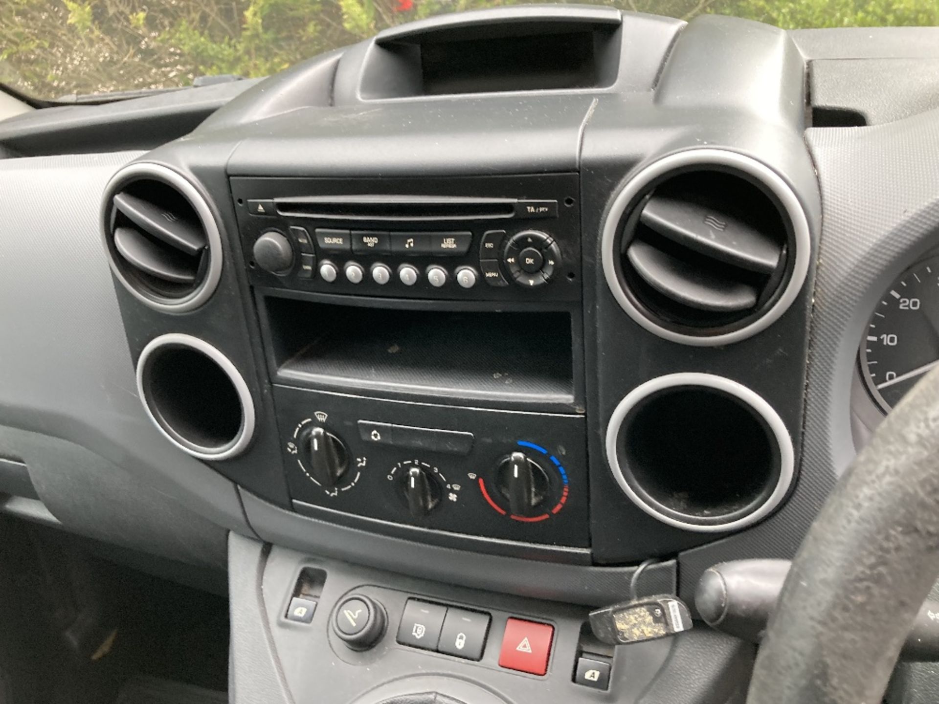 Citroen Berlingo Diesel 625 Compact Van With Rhino Roof rack - Image 21 of 23