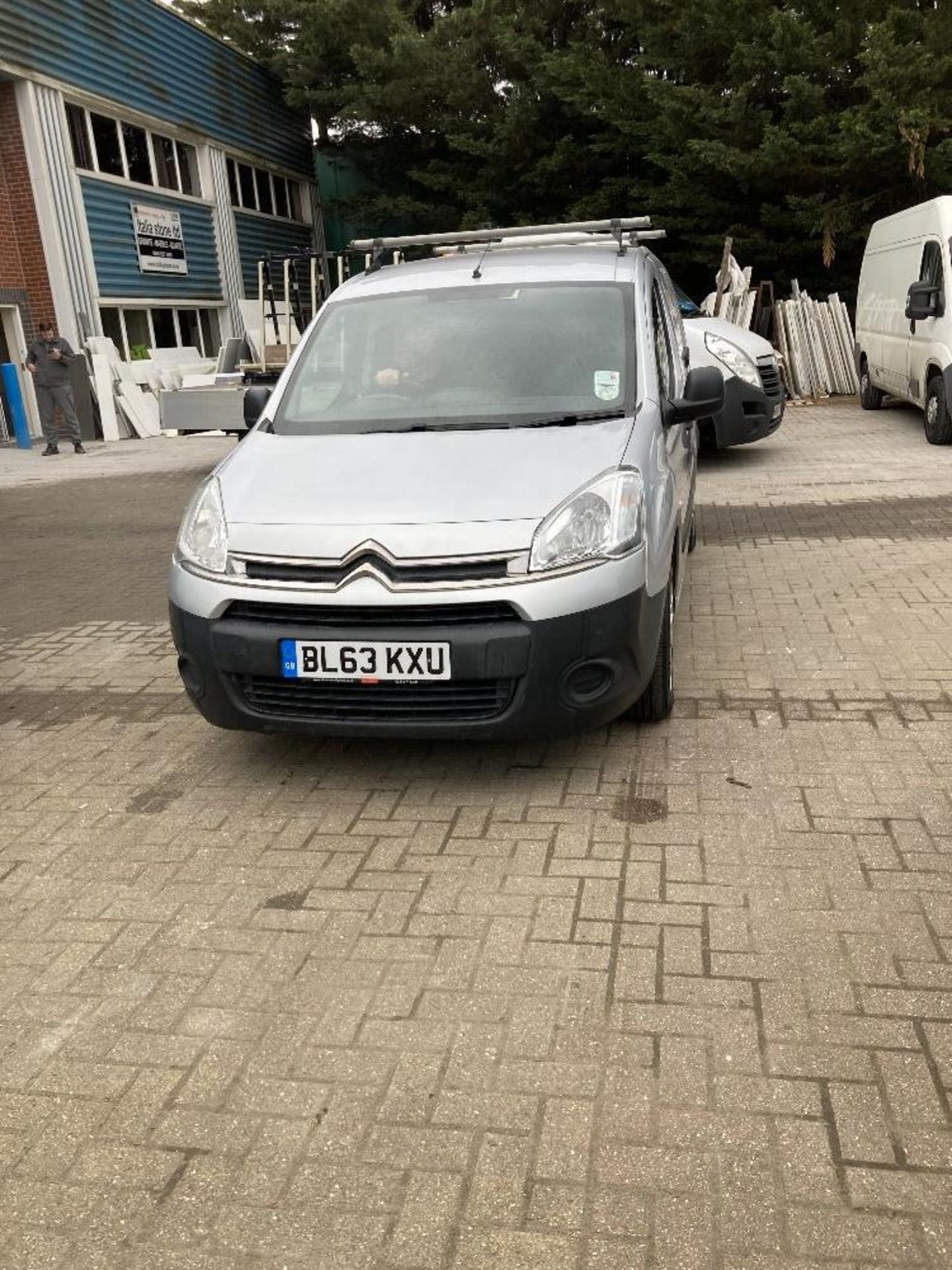 Citroen Berlingo Diesel 725 Compact Van With Rhino Roof rack