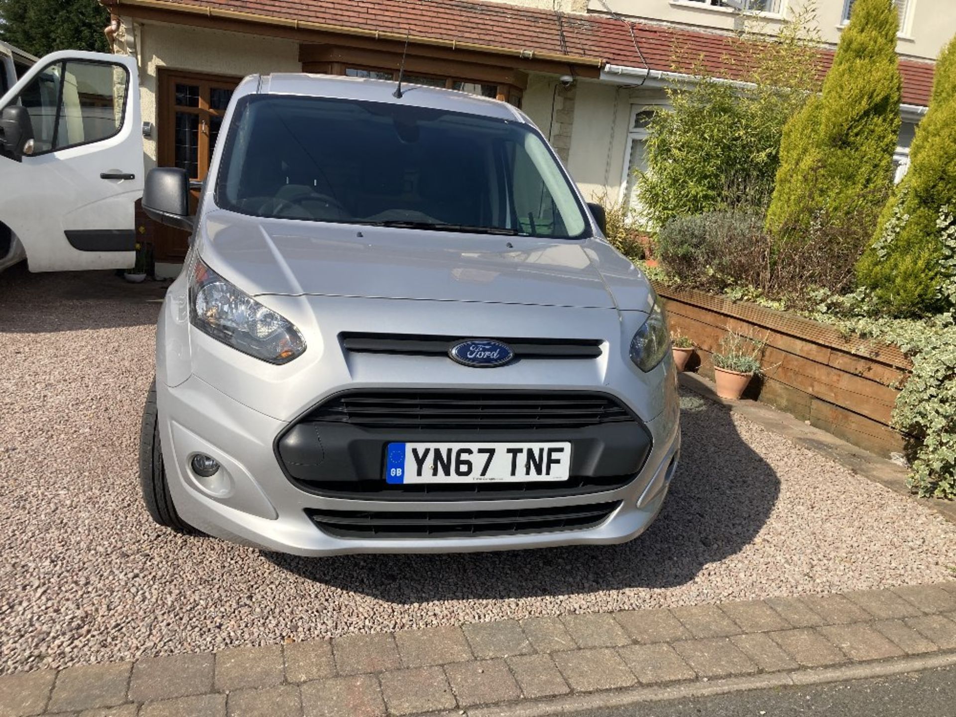 Ford Transit Connect 240 Trend L2 Diesel Silver Van Registration Number - YN67TNF