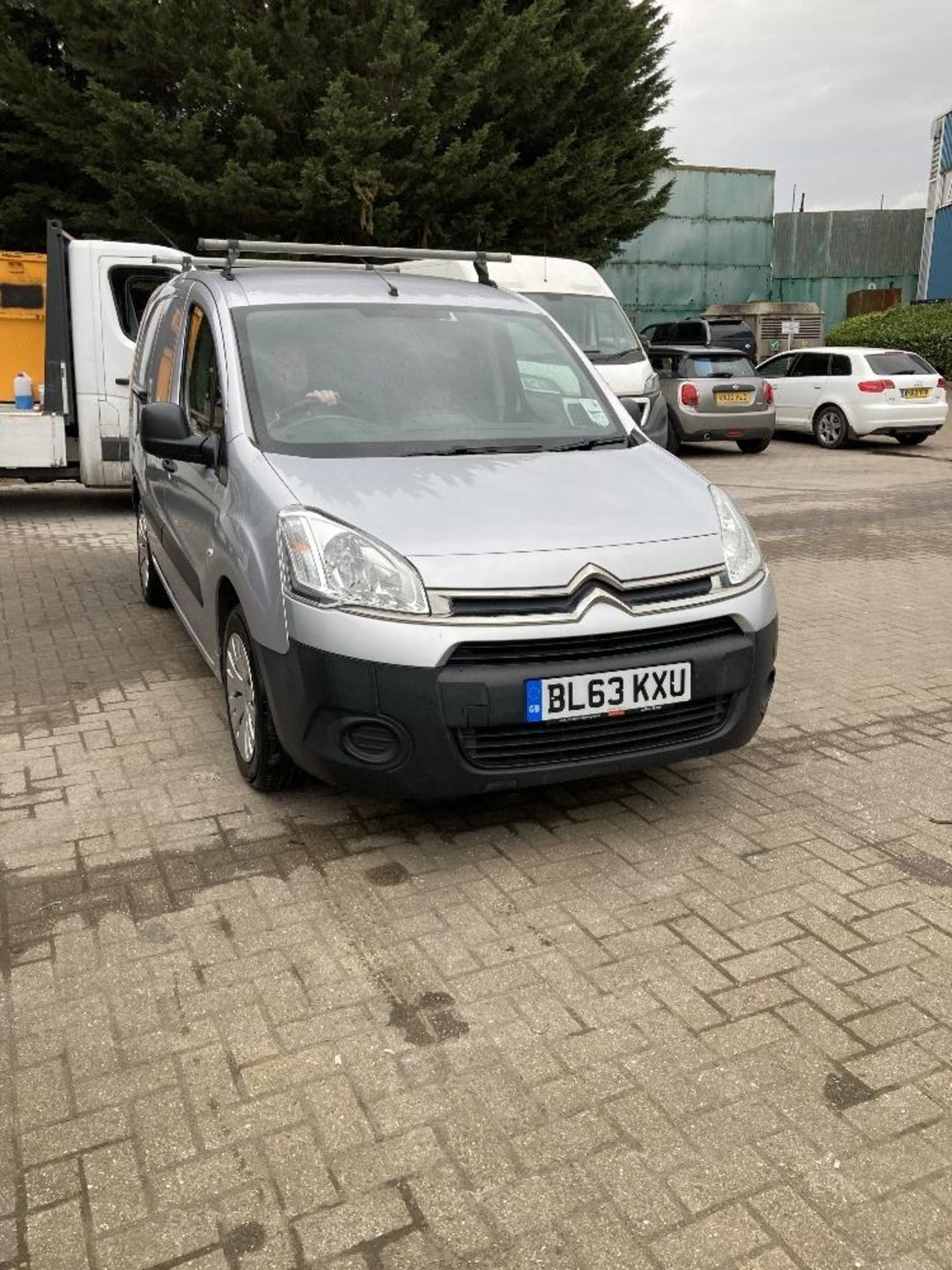 Citroen Berlingo Diesel 725 Compact Van With Rhino Roof rack - Image 2 of 21