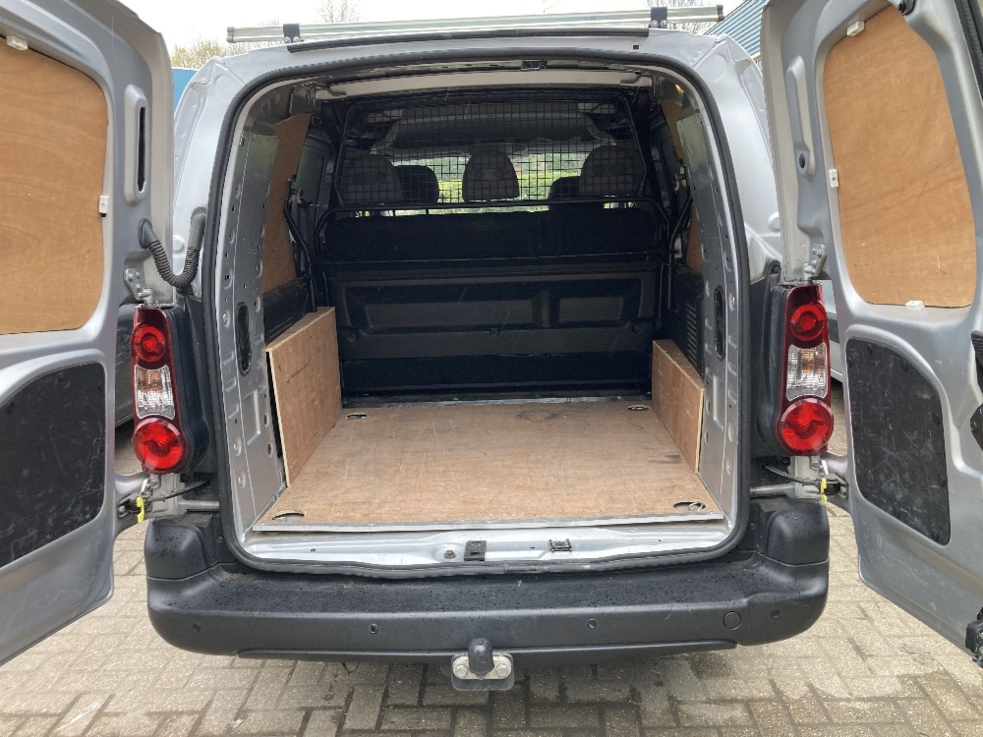 Citroen Berlingo Diesel 725 Compact Van With Rhino Roof rack - Image 17 of 21