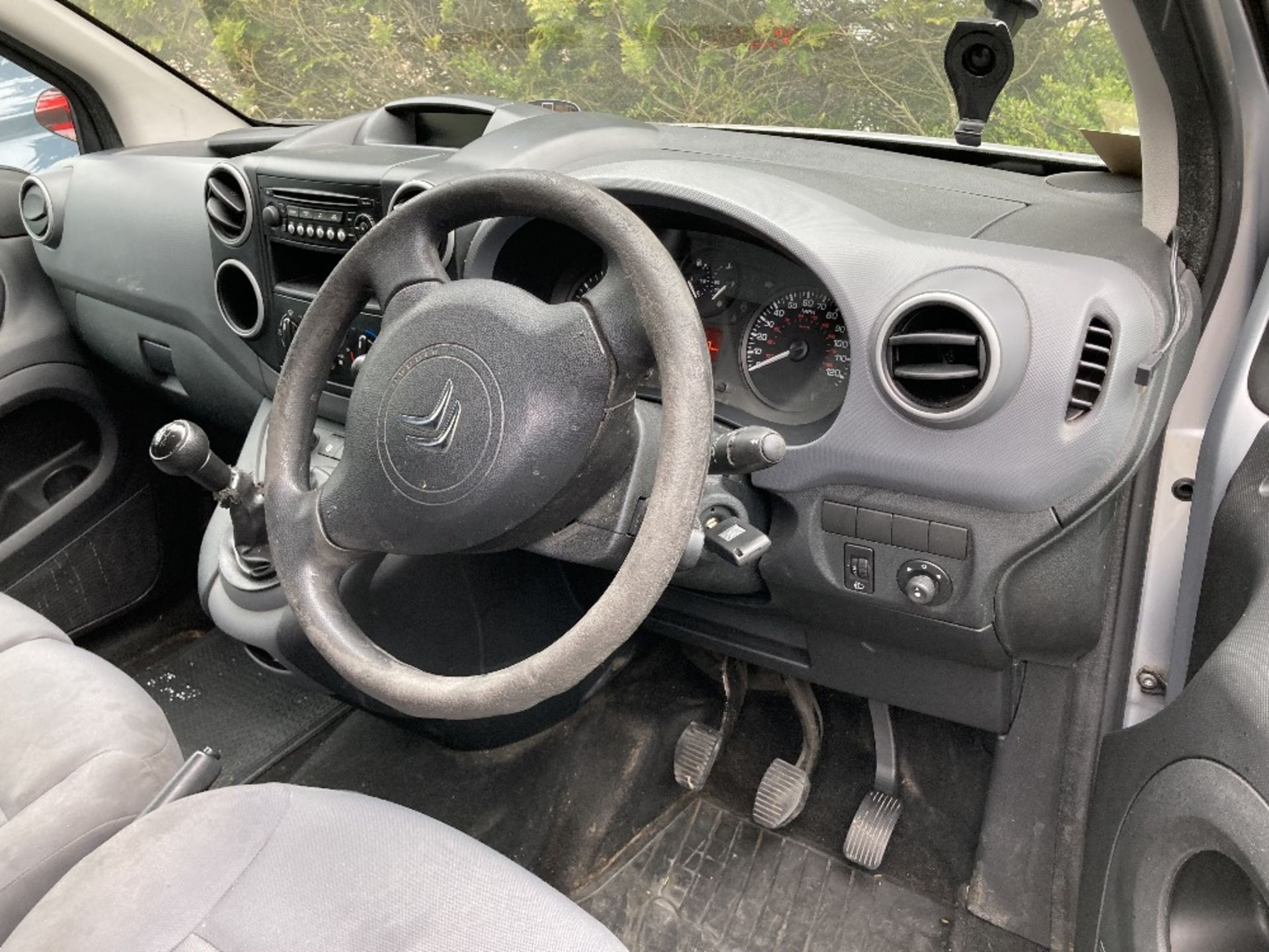 Citroen Berlingo Diesel 625 Compact Van With Rhino Roof rack - Image 16 of 23