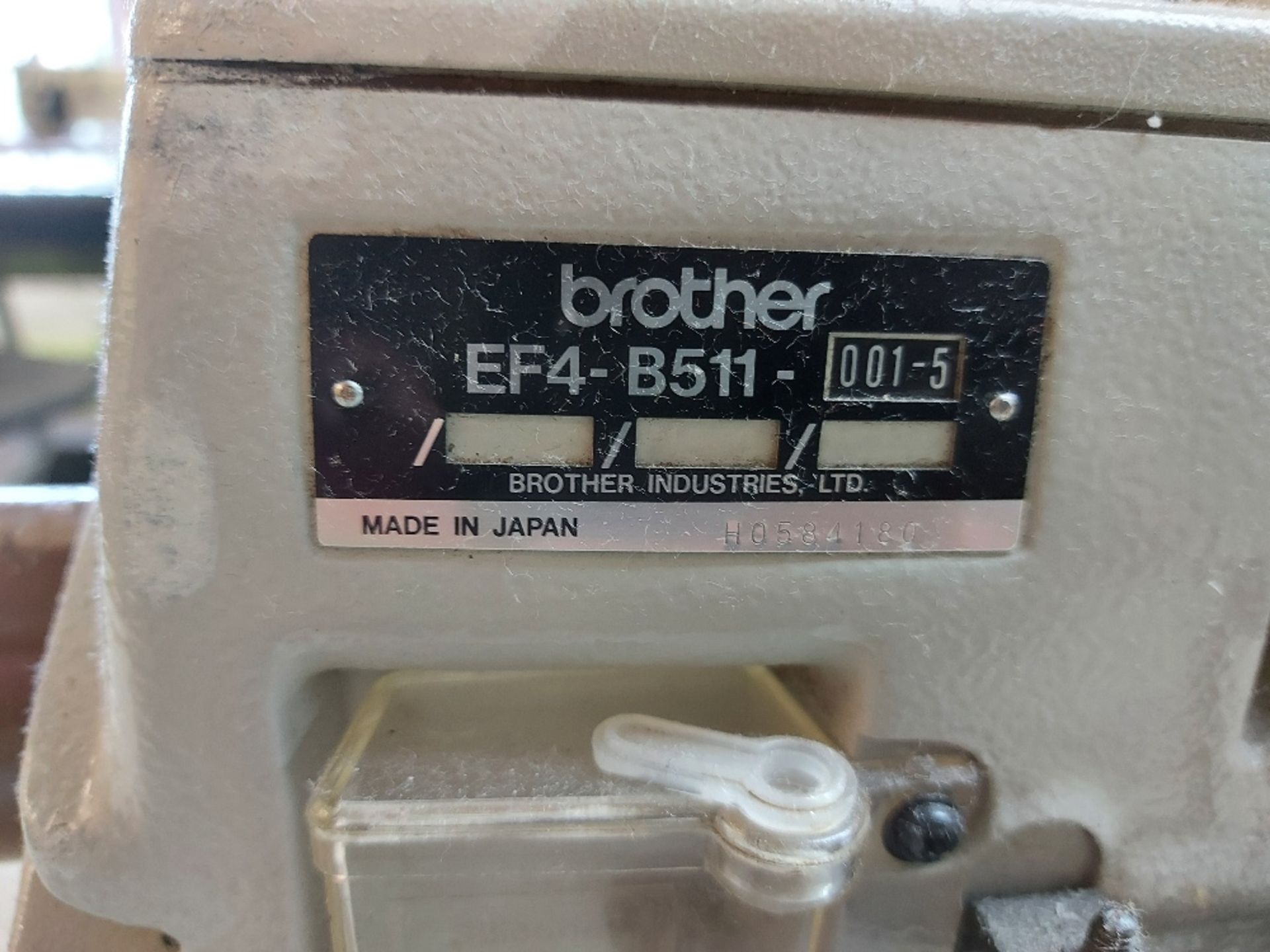 Brother EF4-B511 3-Thread Industrial Overlocker Sewing Machine - Image 4 of 4