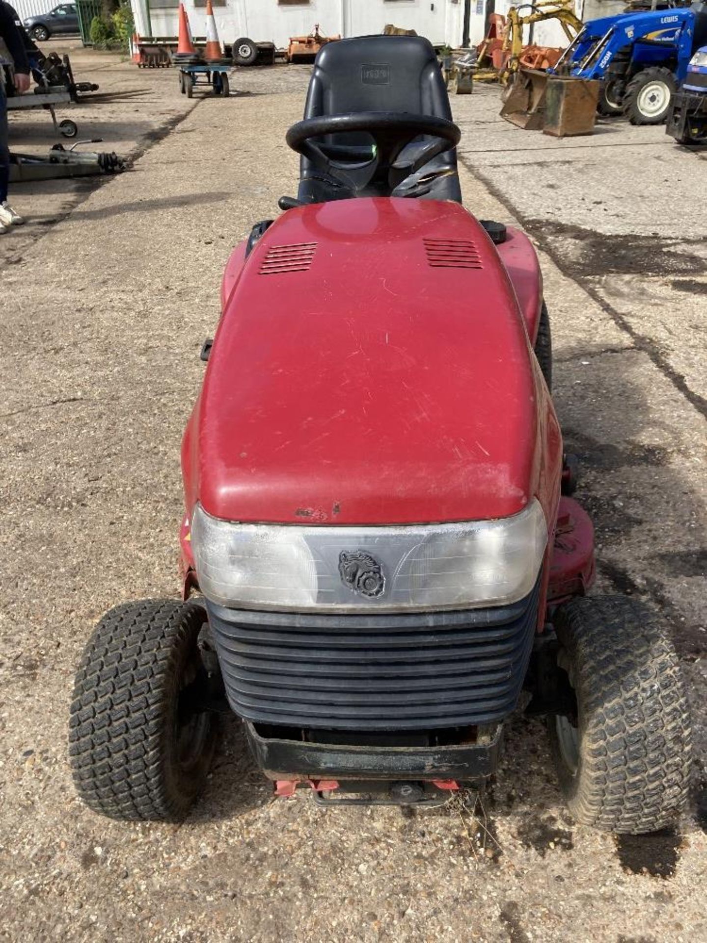 Toro wheel Horse 523Dxi Ride On Lawn Mower - Image 9 of 11