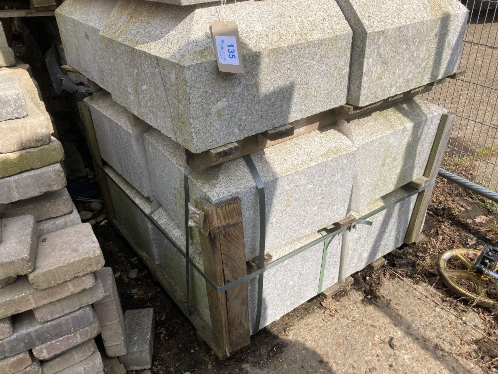 Large Quantity of Building Materials to Include: - Image 5 of 14