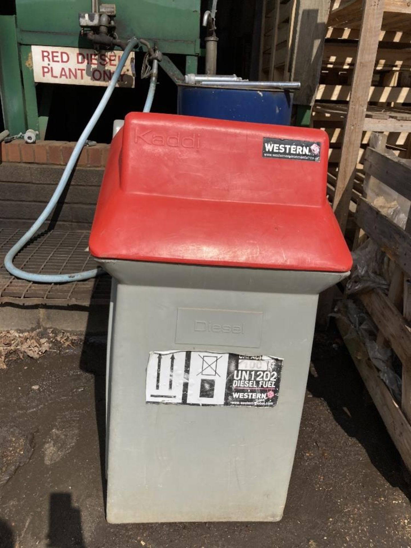 Western UN1 202 100L Diesel Tank with Dispensing Pump