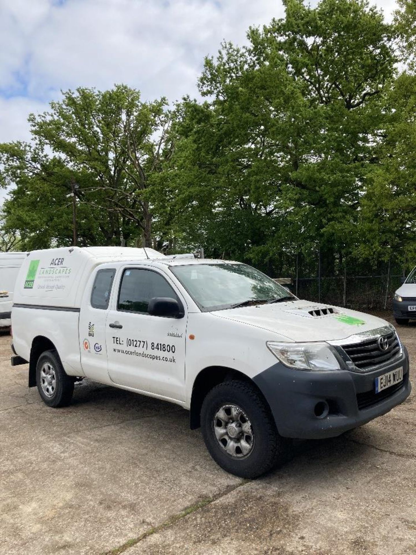 Toyota Hilux Active D-D 4X4 Utility Truck - Image 3 of 17