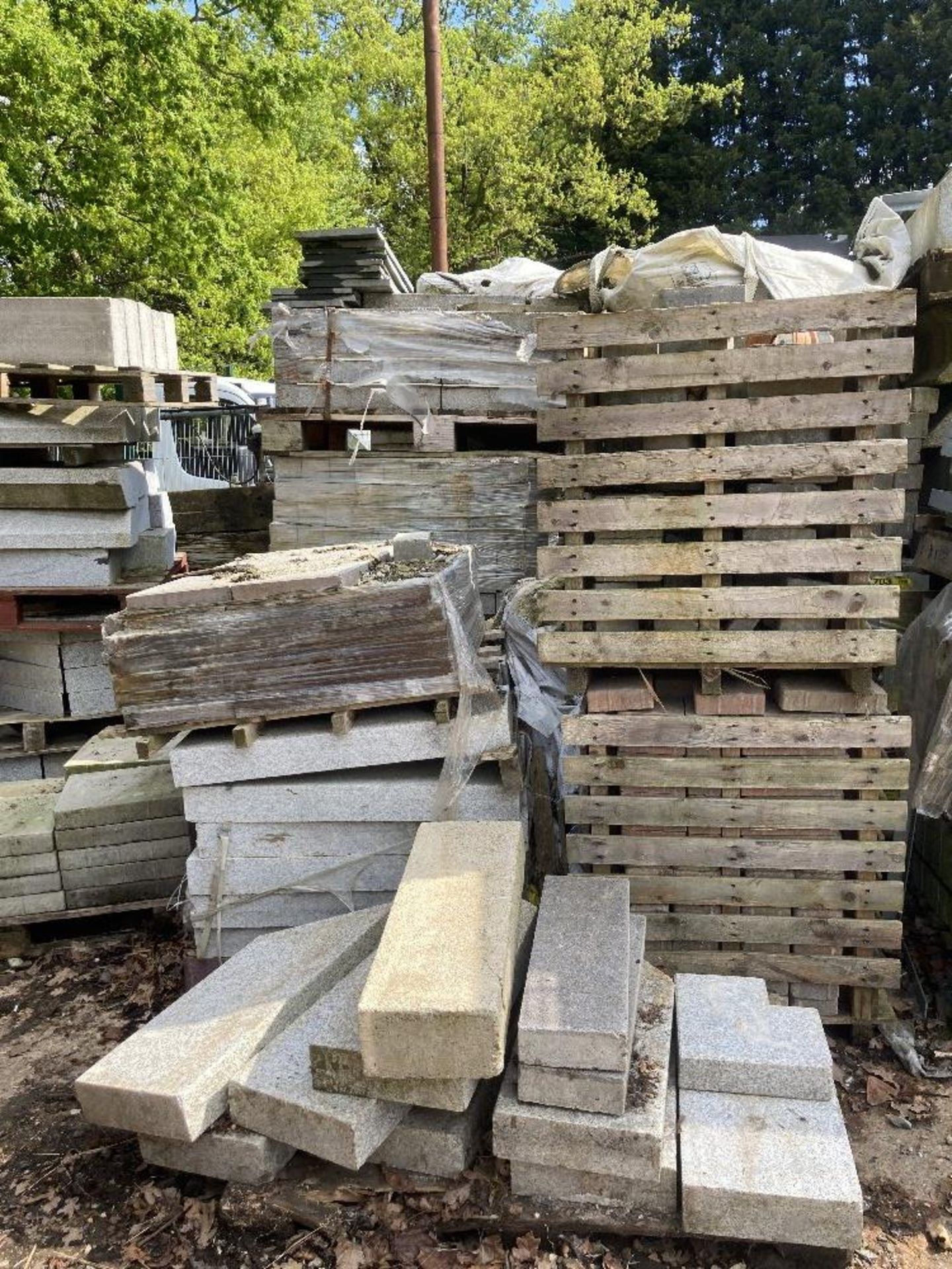 Large Quantity of Building Materials to Include: - Image 8 of 14