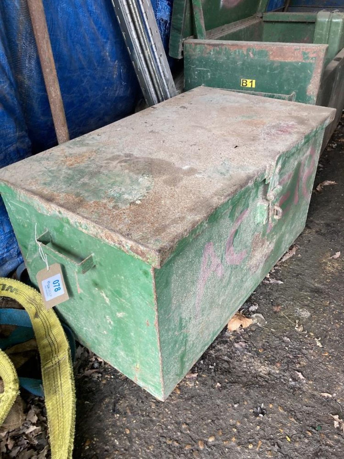 Steel Site Chest - Image 2 of 2