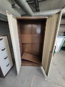 Metal cabinet