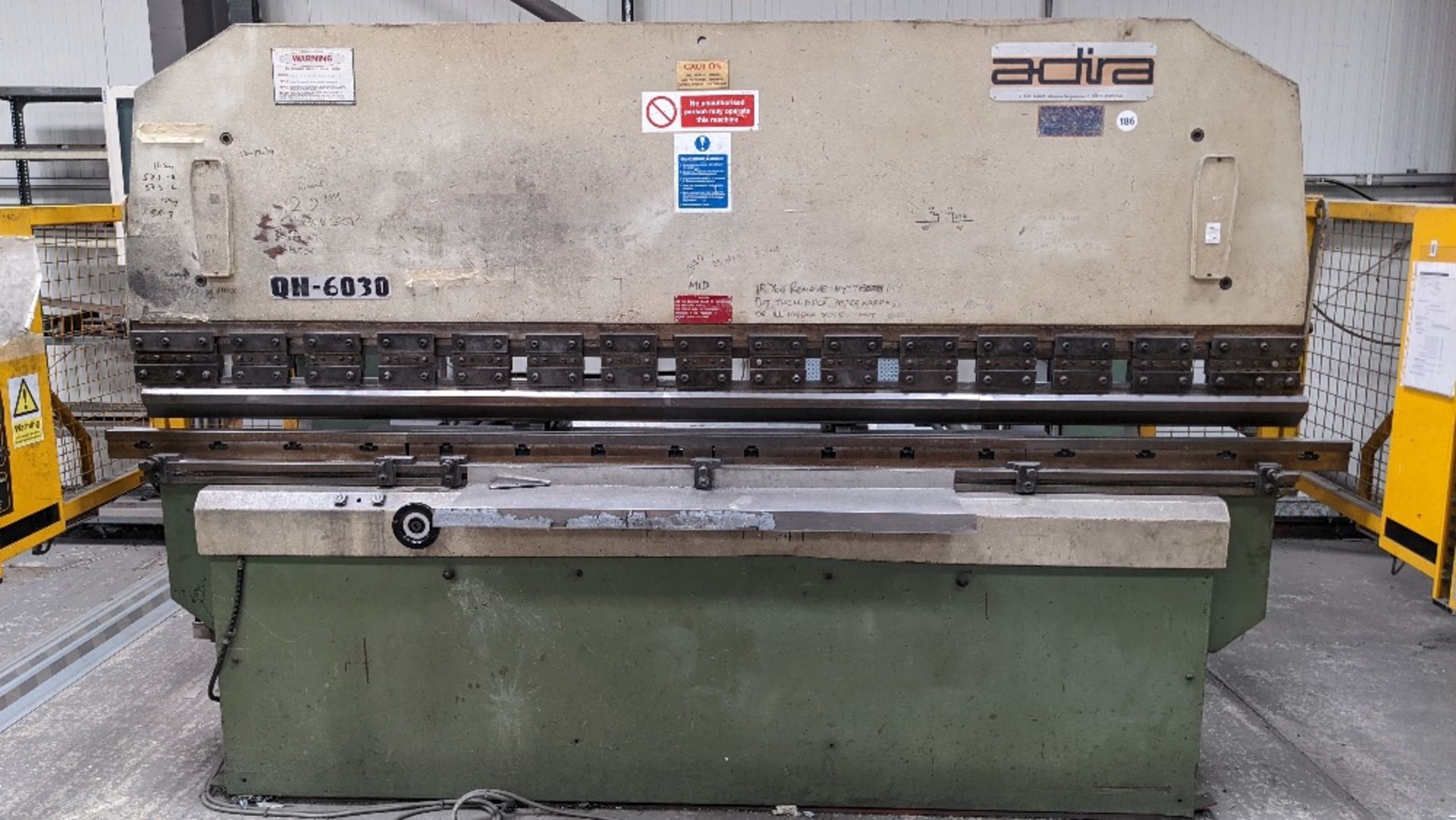 Adira QH-6030 press brake (1987) - Image 2 of 7