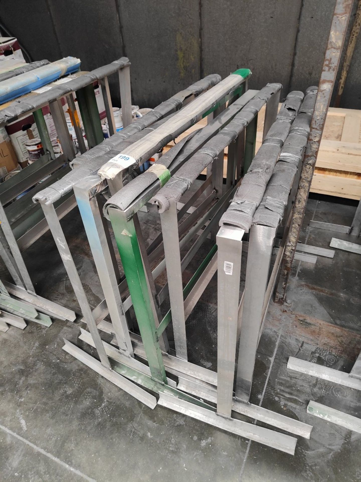 (8) Aluminium trestles