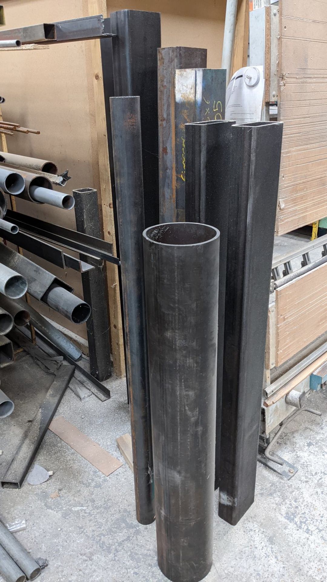 Rack & contents: Quantity mild steel tube, box section, angle etc - Image 2 of 4