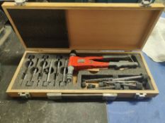 Masterfix MFX 360 rivet tool