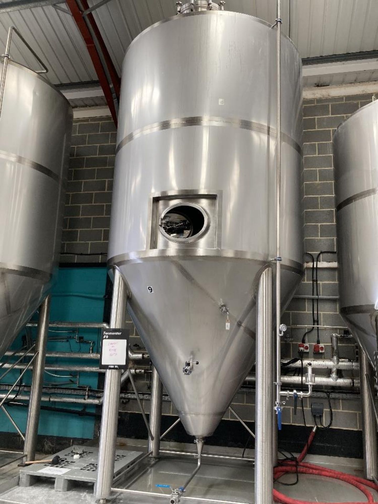 Unbranded stainless steel pressurised vertical conical vessel - Image 2 of 10