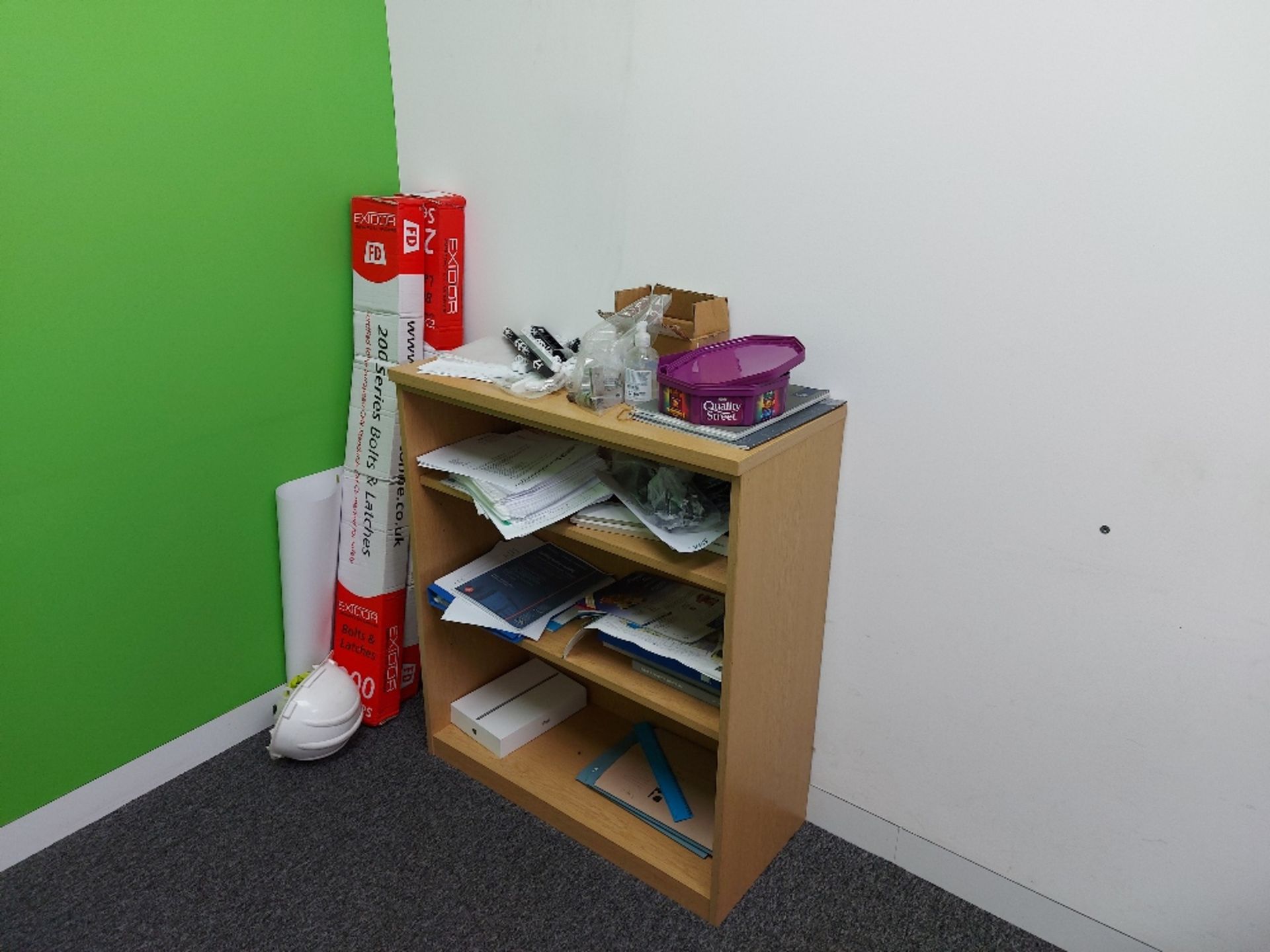 Contents of Office to Include - Image 4 of 4