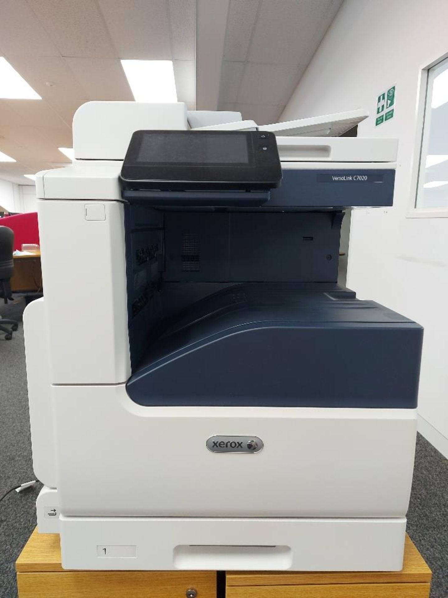 Xerox Versalink C7020 Multifunctional Printer