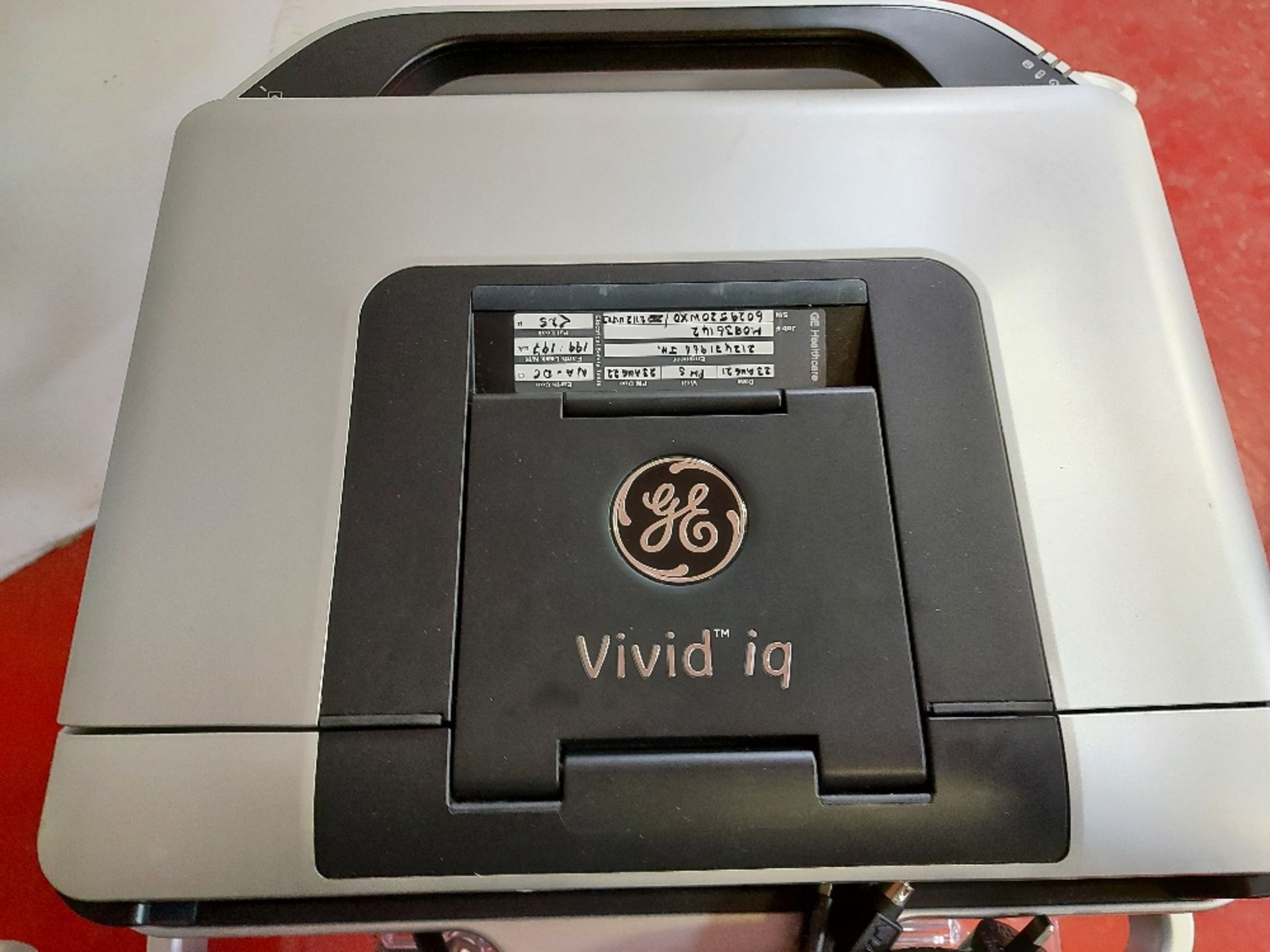 GE VividiQ Cardiology Ultrasound Scanner - Image 5 of 9
