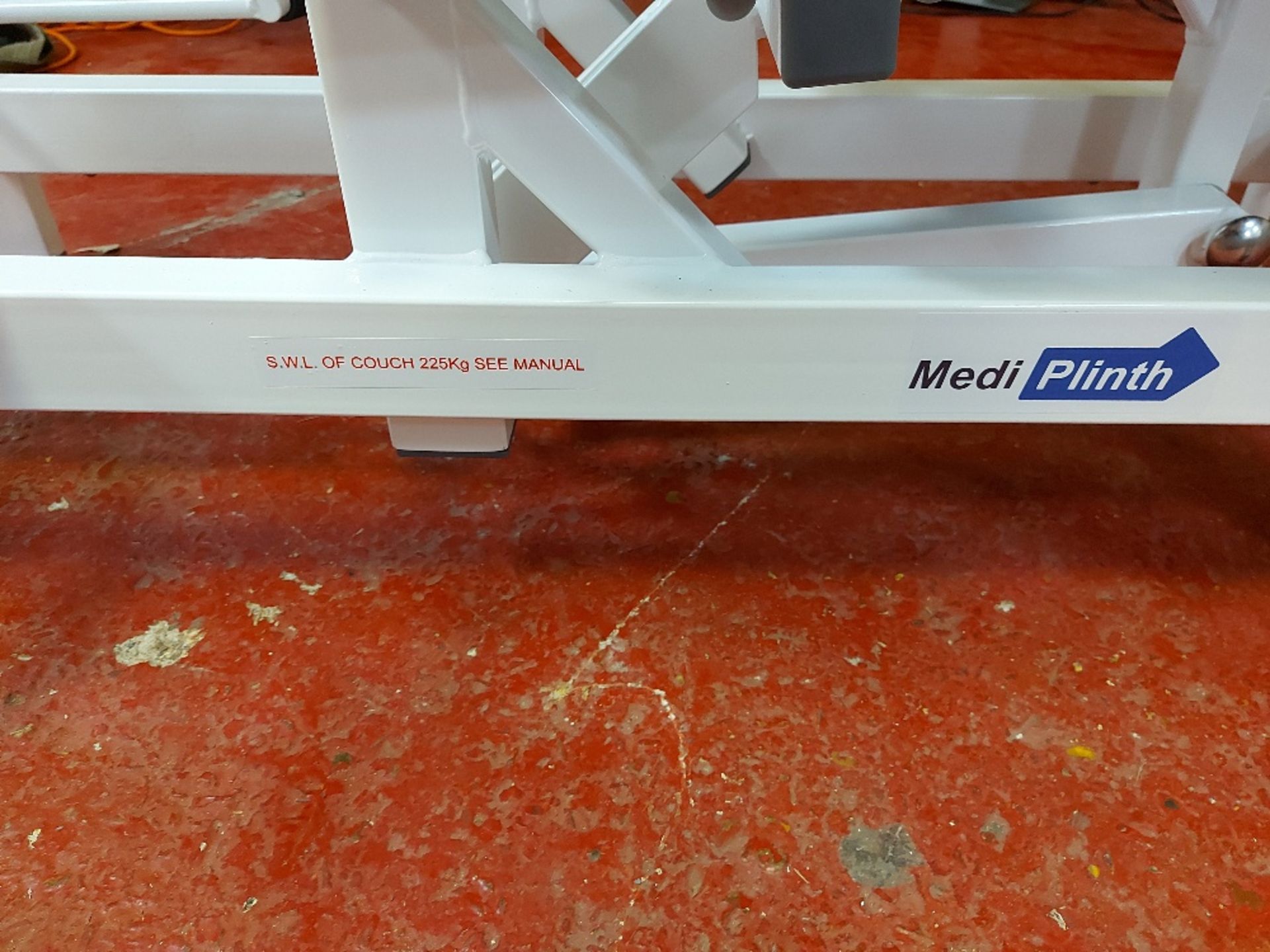 Medi-Plinth 180kg Medical Bed - Image 5 of 5