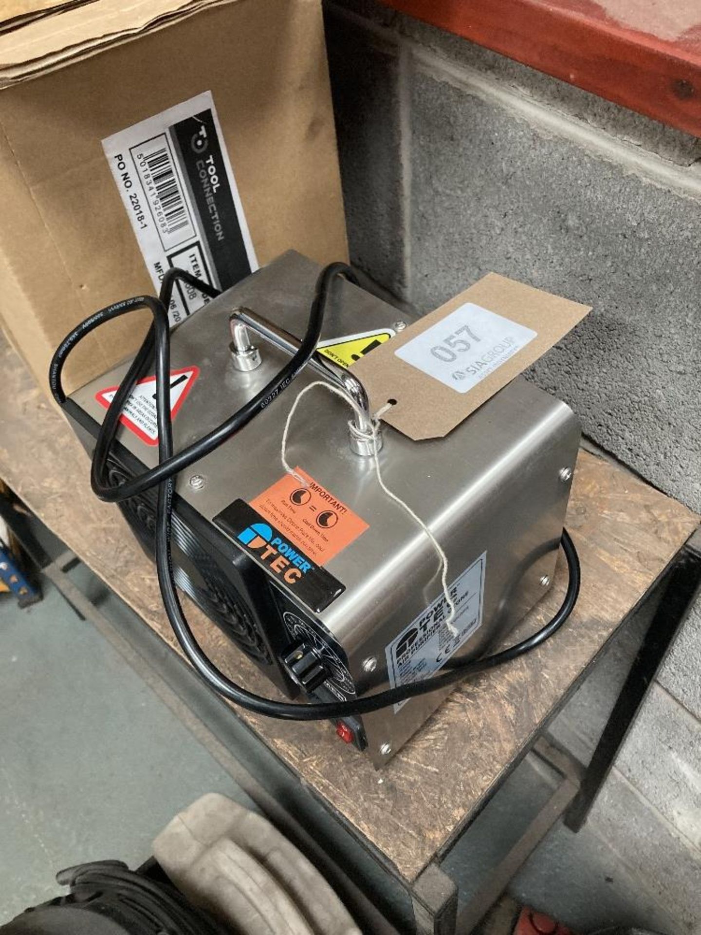 Power Tec 92608 portable ozone generator (unused)