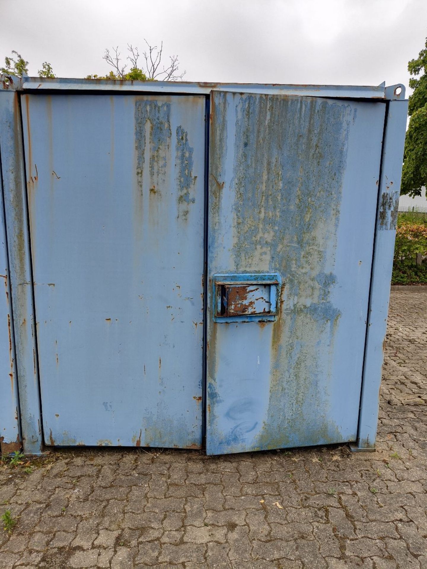 c.20 Foot Steel Security Container With Contents - Image 2 of 5