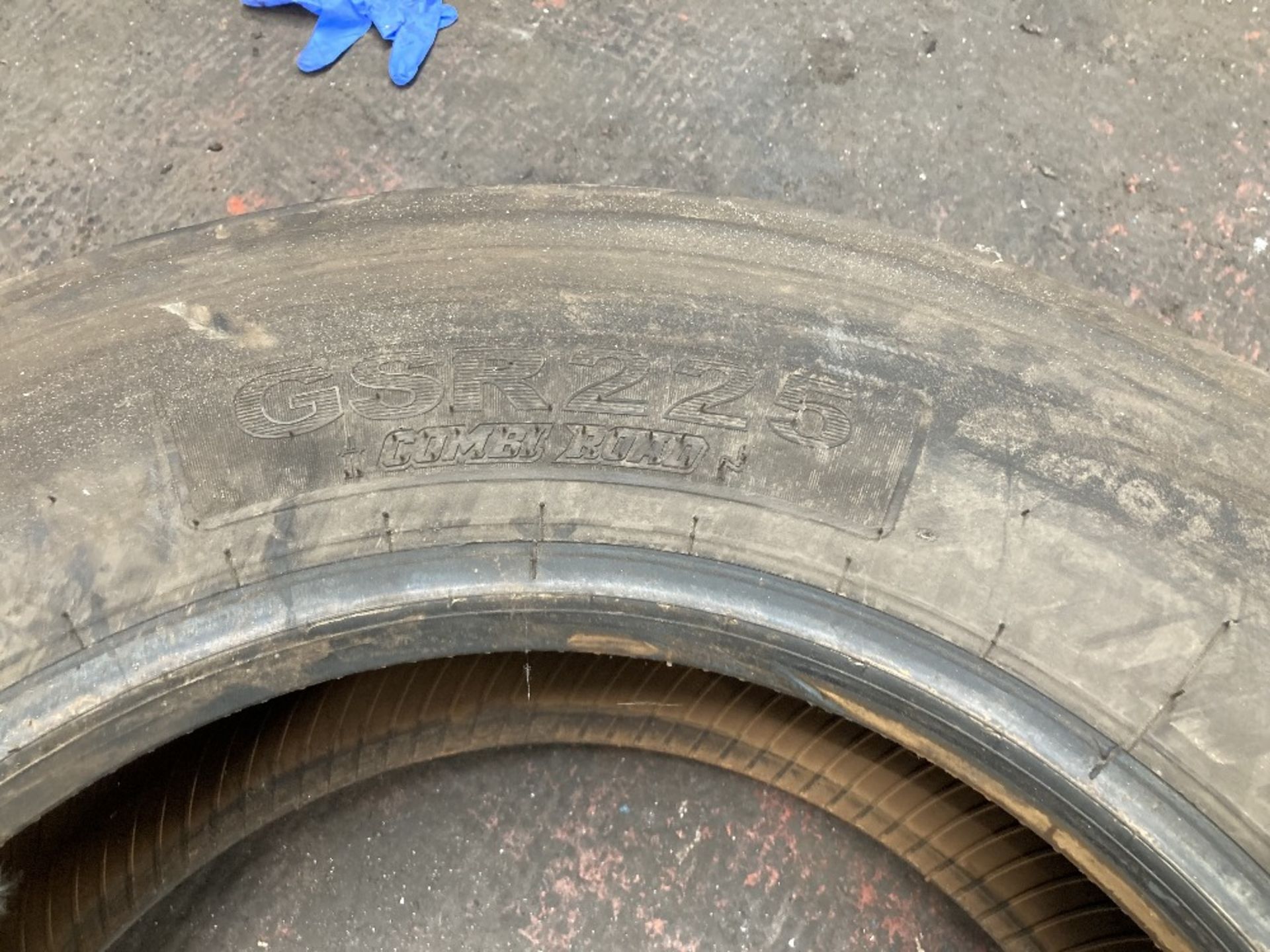 (1) Giti GSR225 275/75 R22.5 Regroovable Tyre - Image 4 of 5