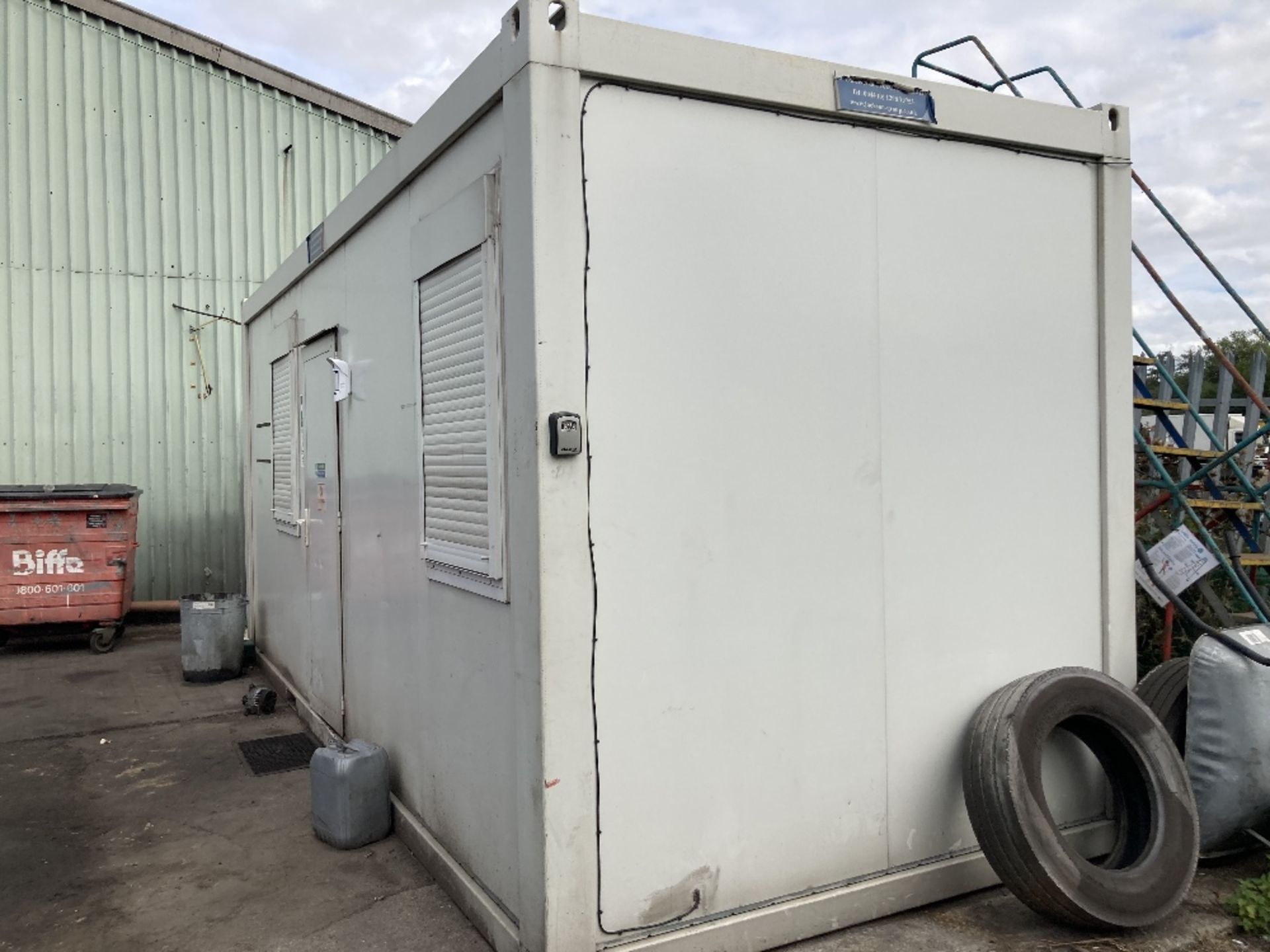 TF Jackson Portable Buildings 20' x 8' Anti-Vandal 60/40 Welfare/Office Unit - Image 4 of 17