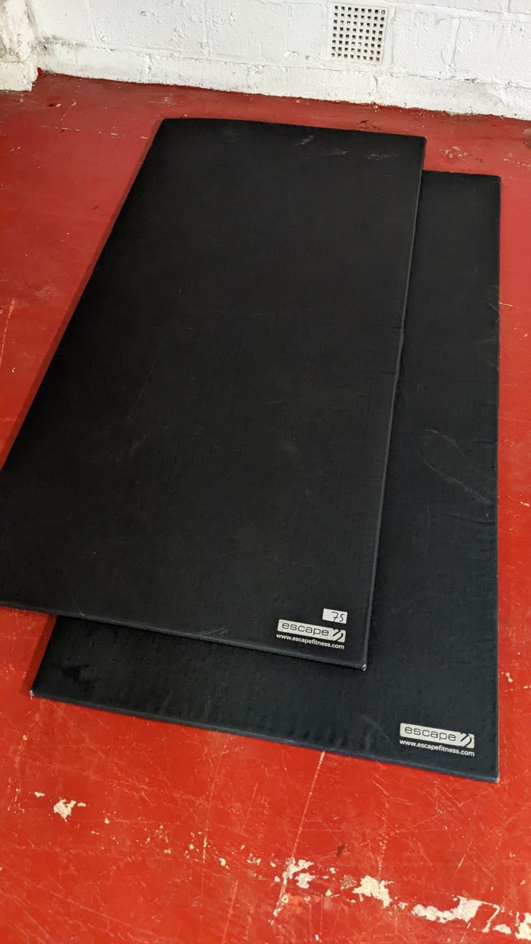 Escape Fitness Foam Floor Mats - 2m x 1m - Image 2 of 2