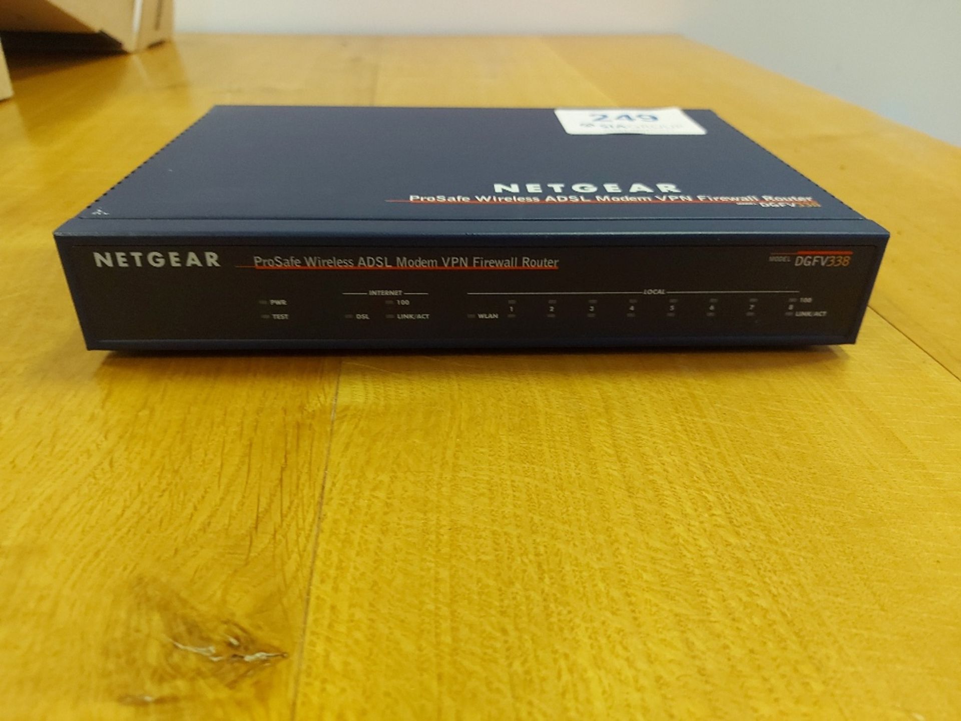 Netgear ProSafe Wireless ADSL Modem DGFV338