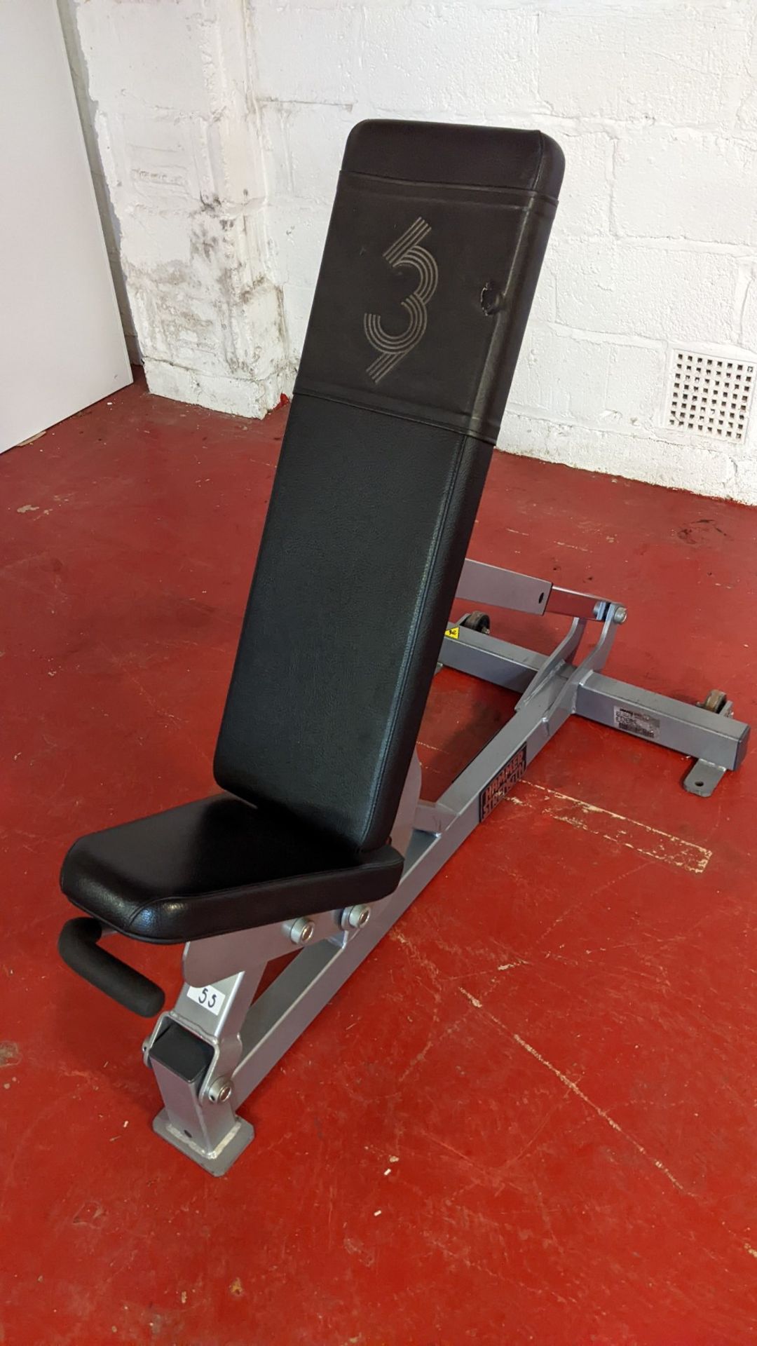 Hammer Strength Adjustable Bench