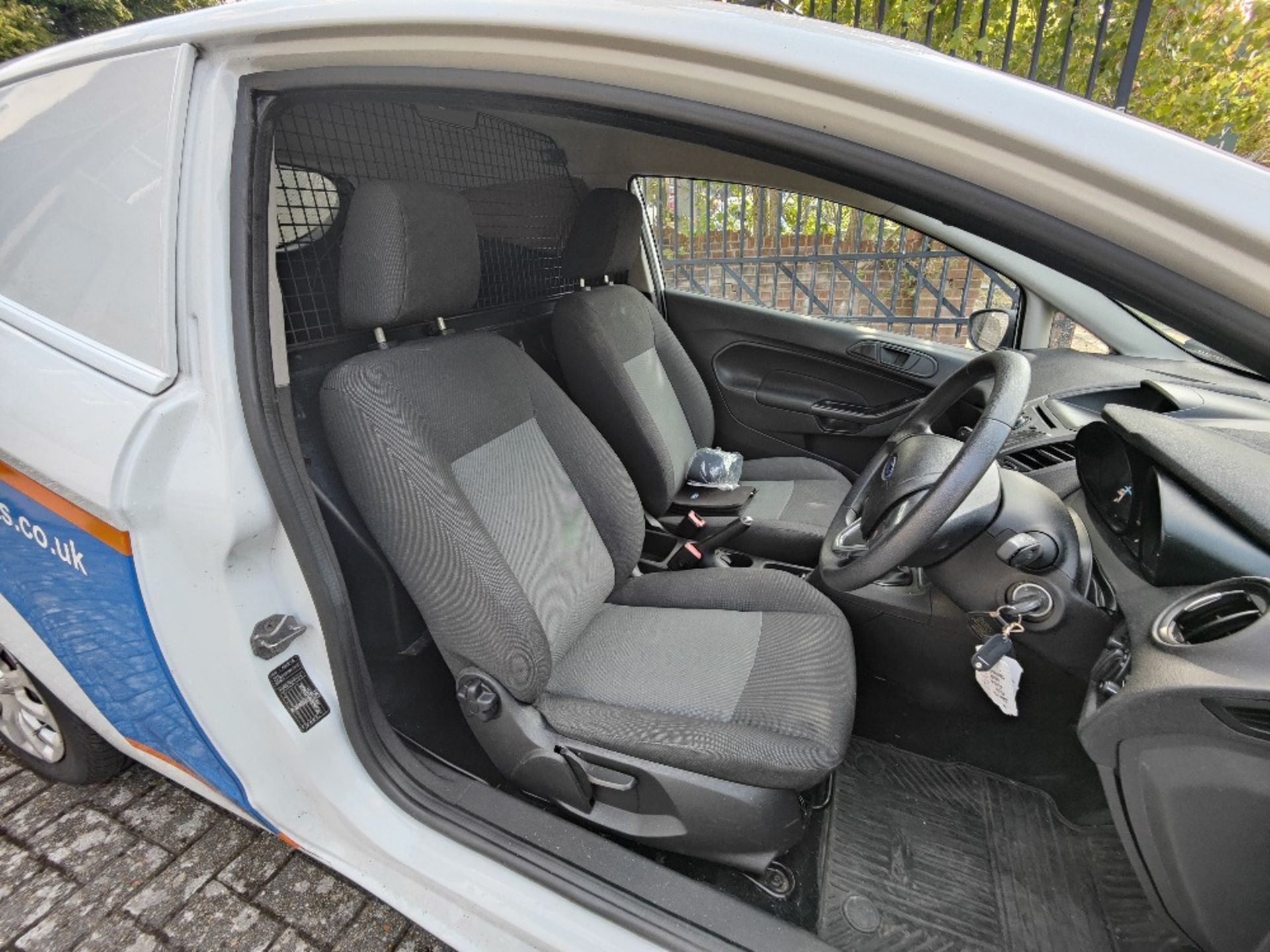VN64 ZVS - Ford Fiesta BASE TDCI - Image 15 of 18