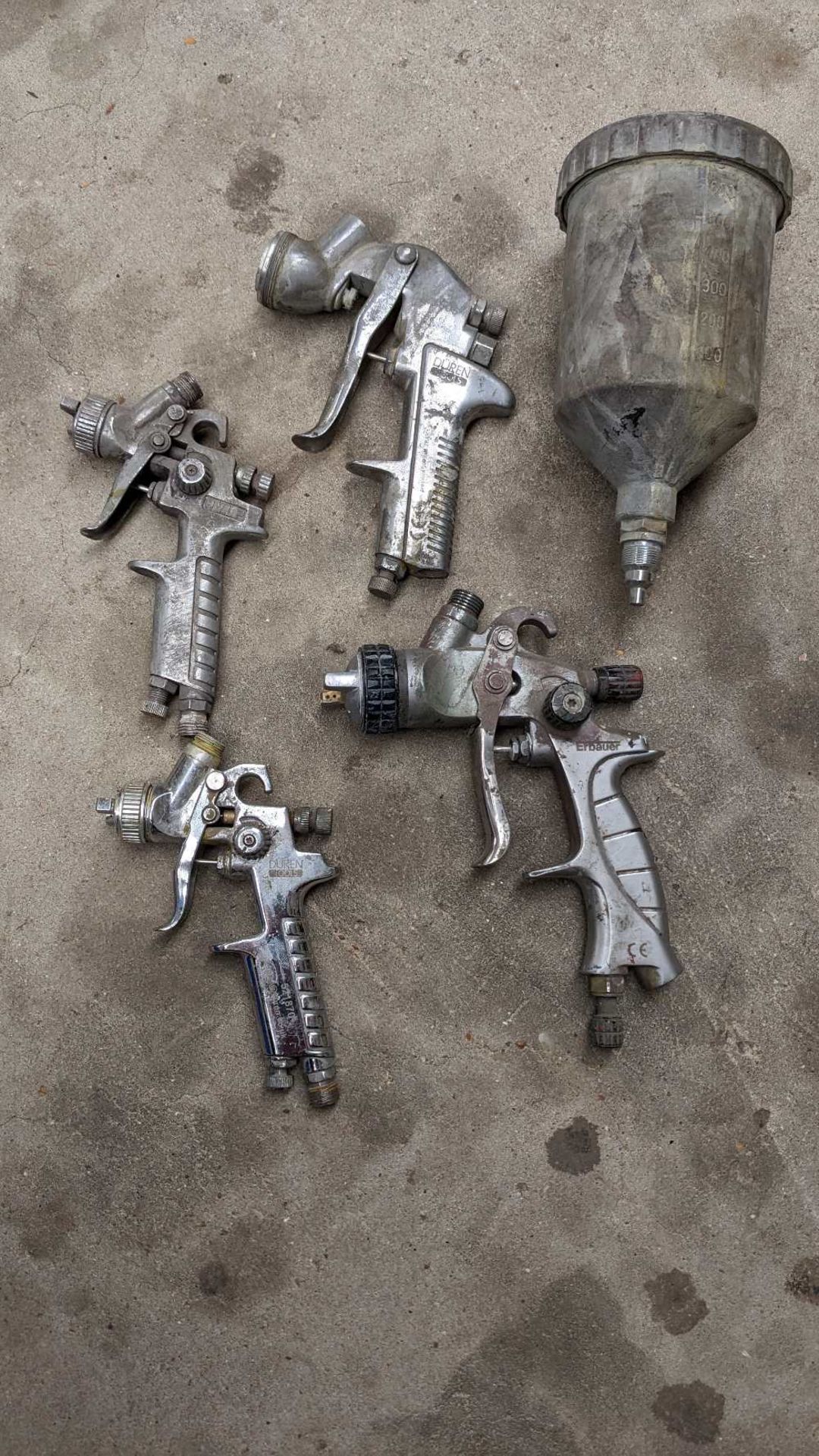 (4) Spray Paint Guns