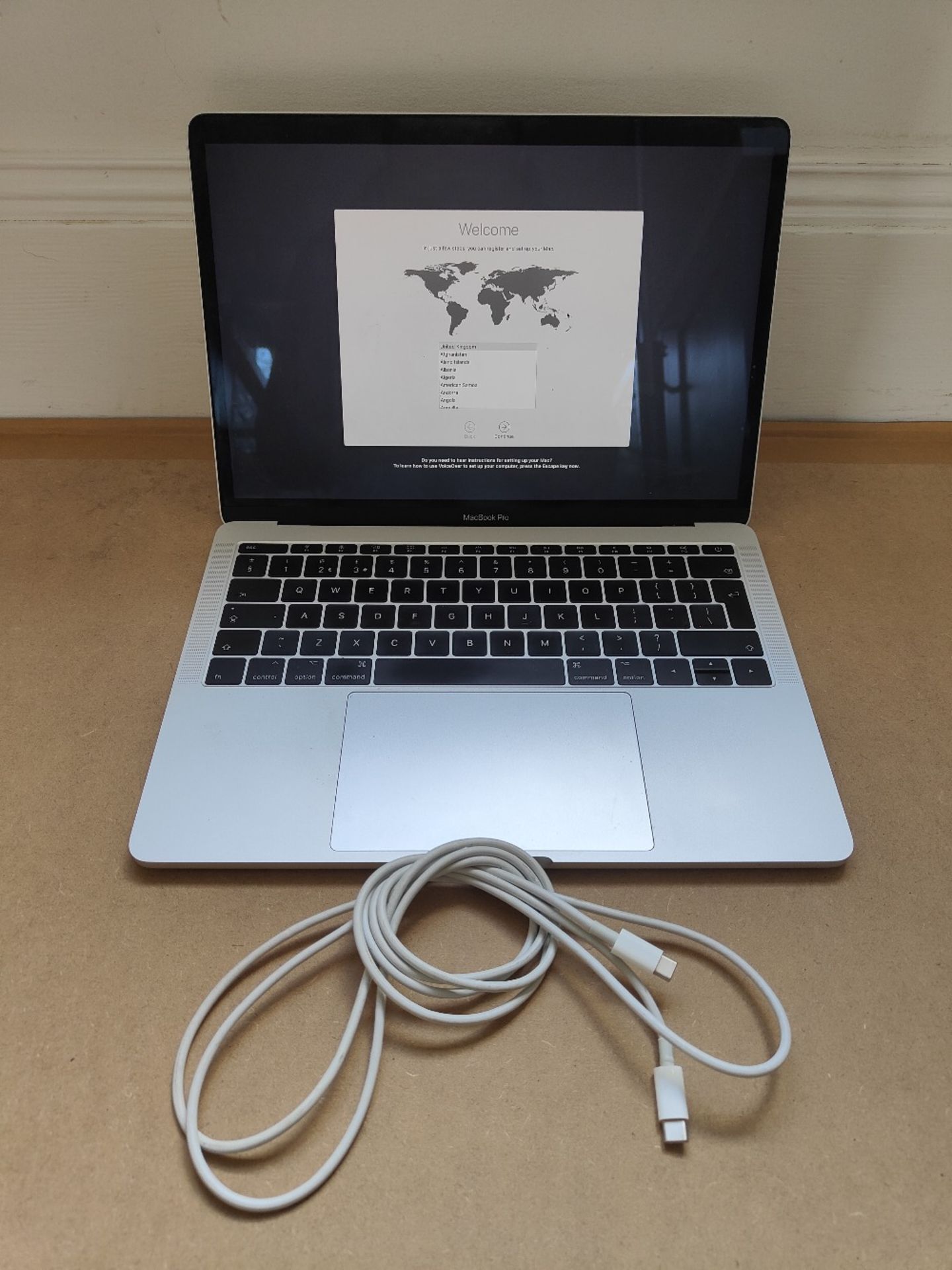 Apple Macbook Pro - 13" (2017) - Intel i5