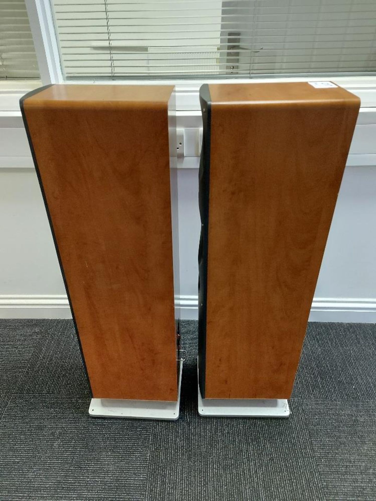 (2) Q Acoustics 1050 Floor Standing Speakers - Image 3 of 4