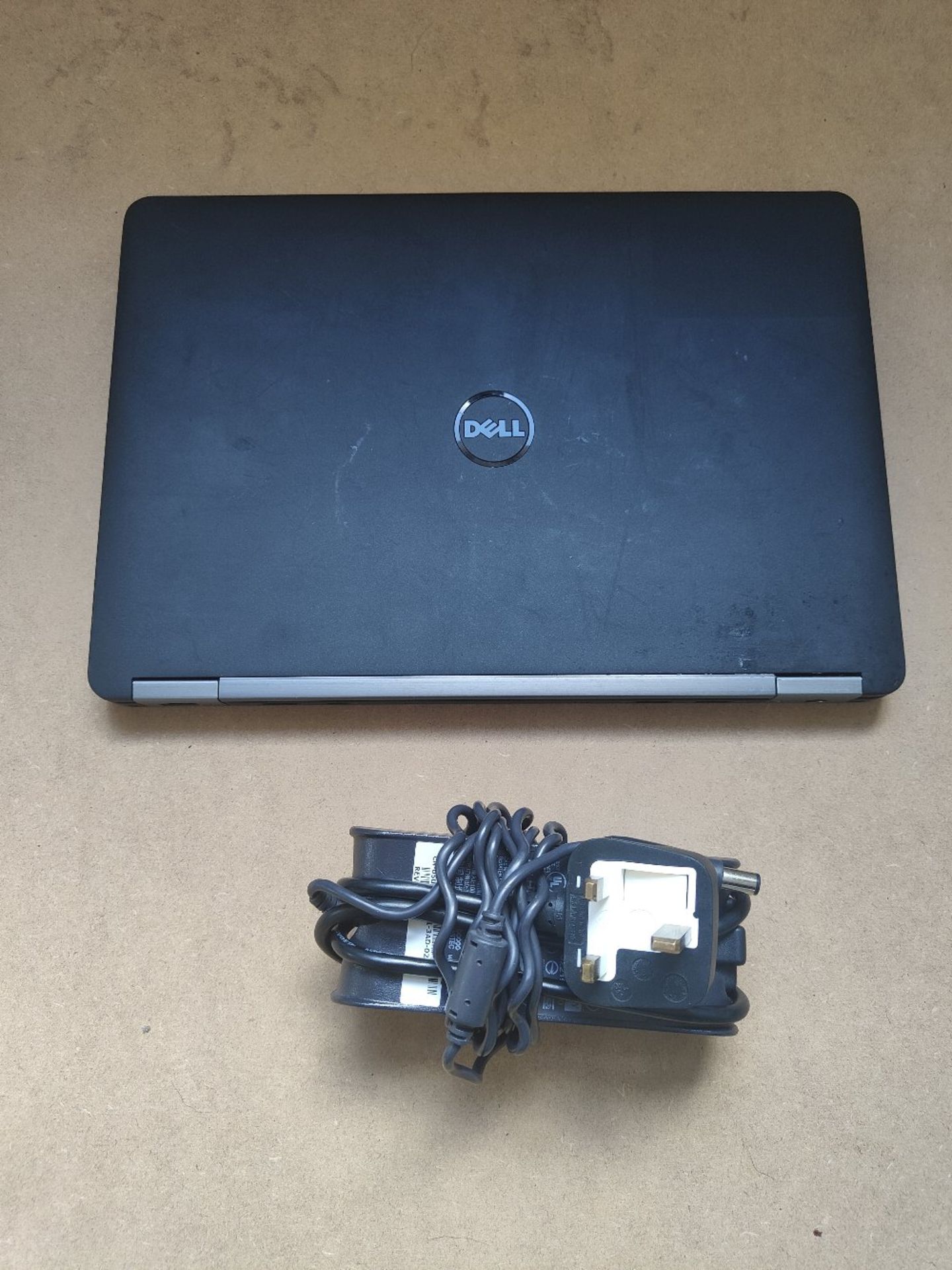 Dell Latitude E7270 Laptop 12.5" (2017) - Intel i5 vPRO - Image 3 of 4