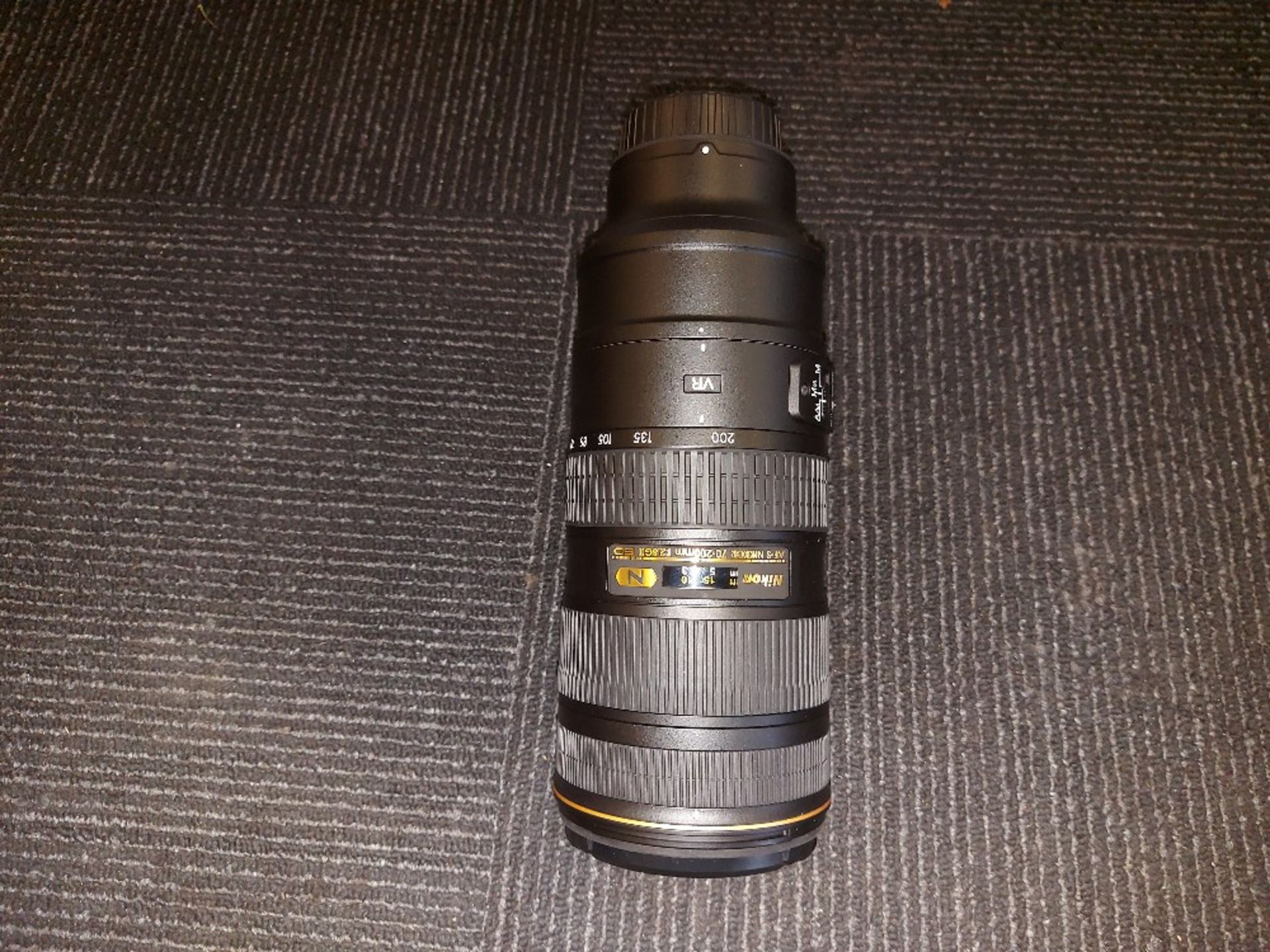 Nikon AF-S NIKKOR 70-200mm SWM VR ED IF 77 lens attachment - Image 3 of 6